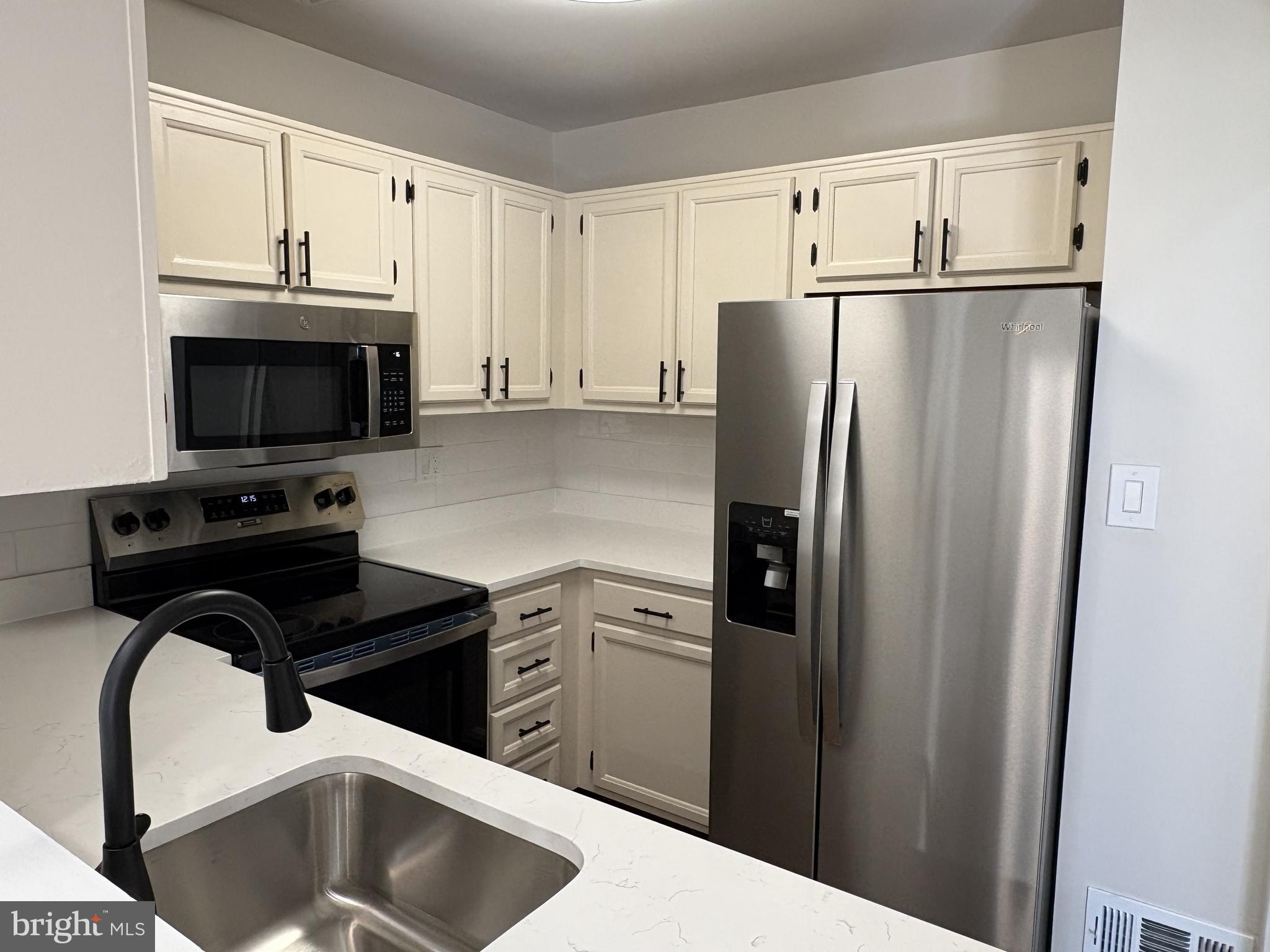 OVERLEA - Residential