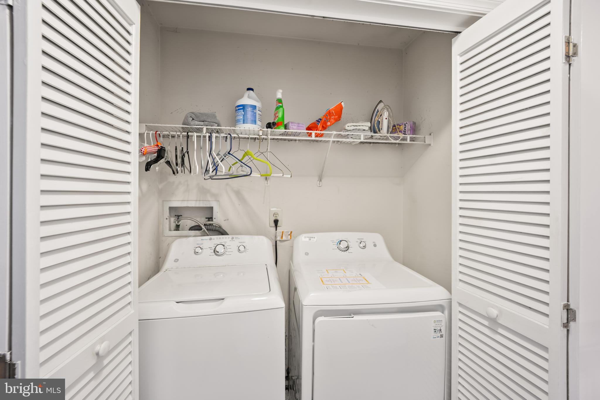 MONTGOMERY GREENE - Residential