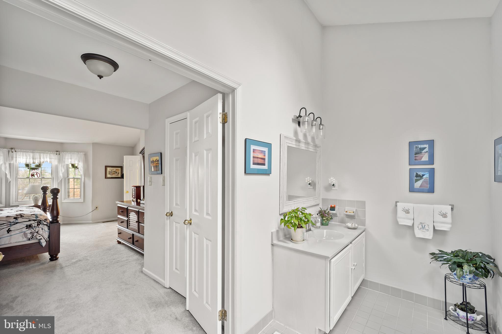 MONTGOMERY GREENE - Residential