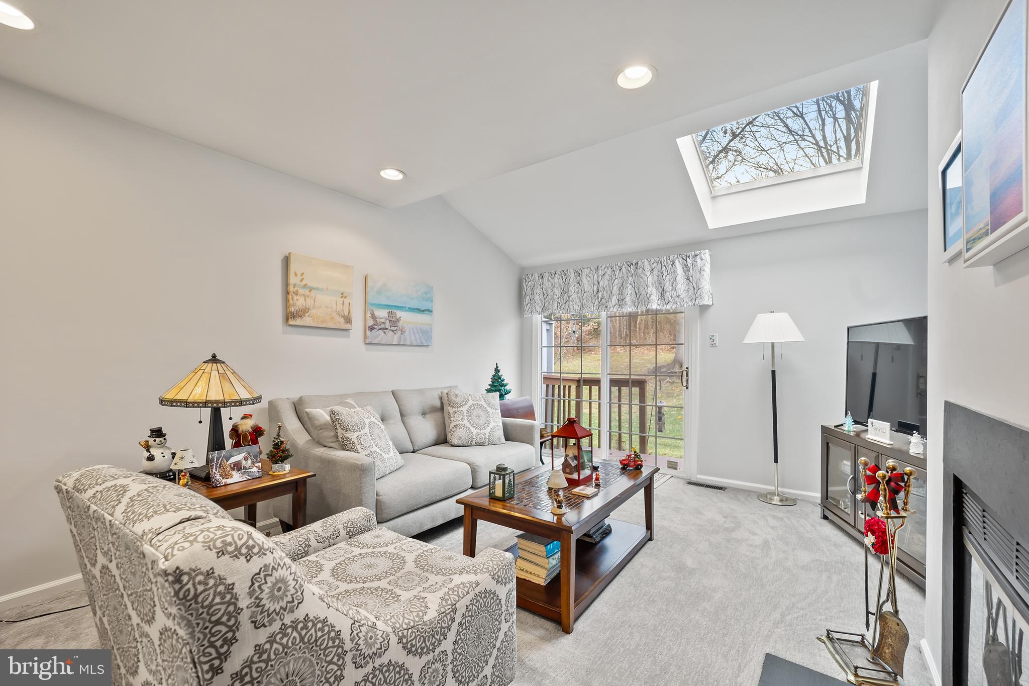 MONTGOMERY GREENE - Residential