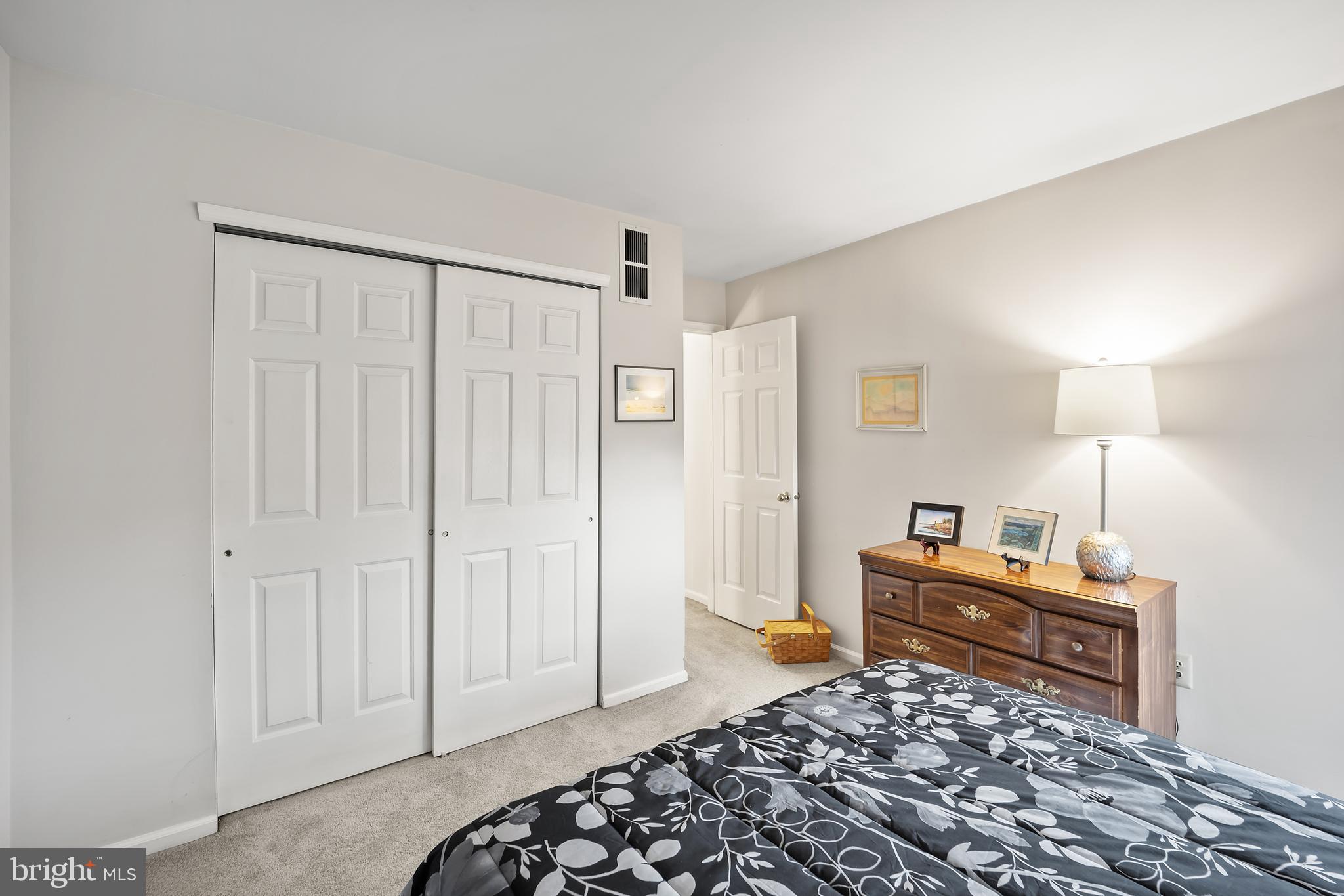 MONTGOMERY GREENE - Residential