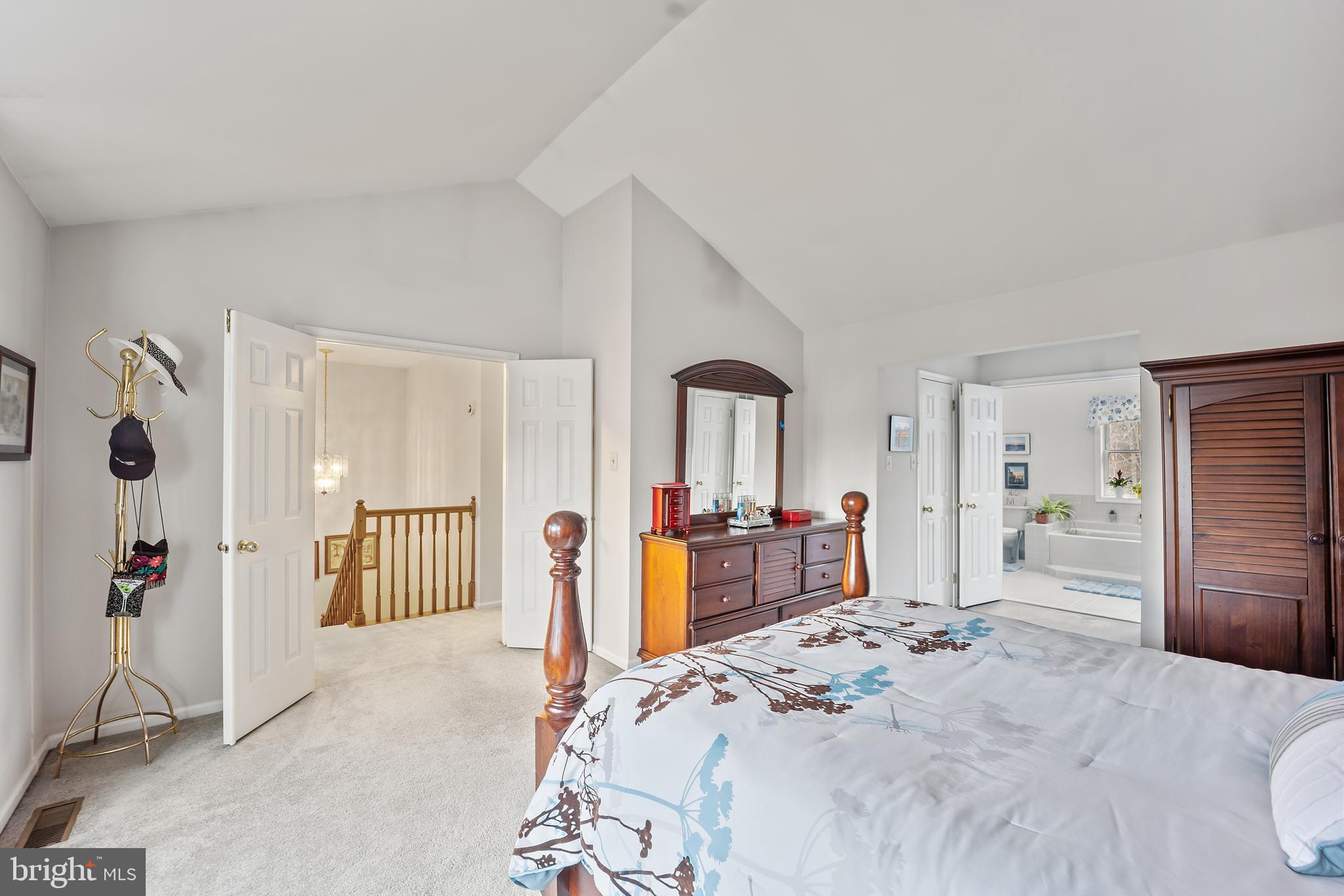 MONTGOMERY GREENE - Residential