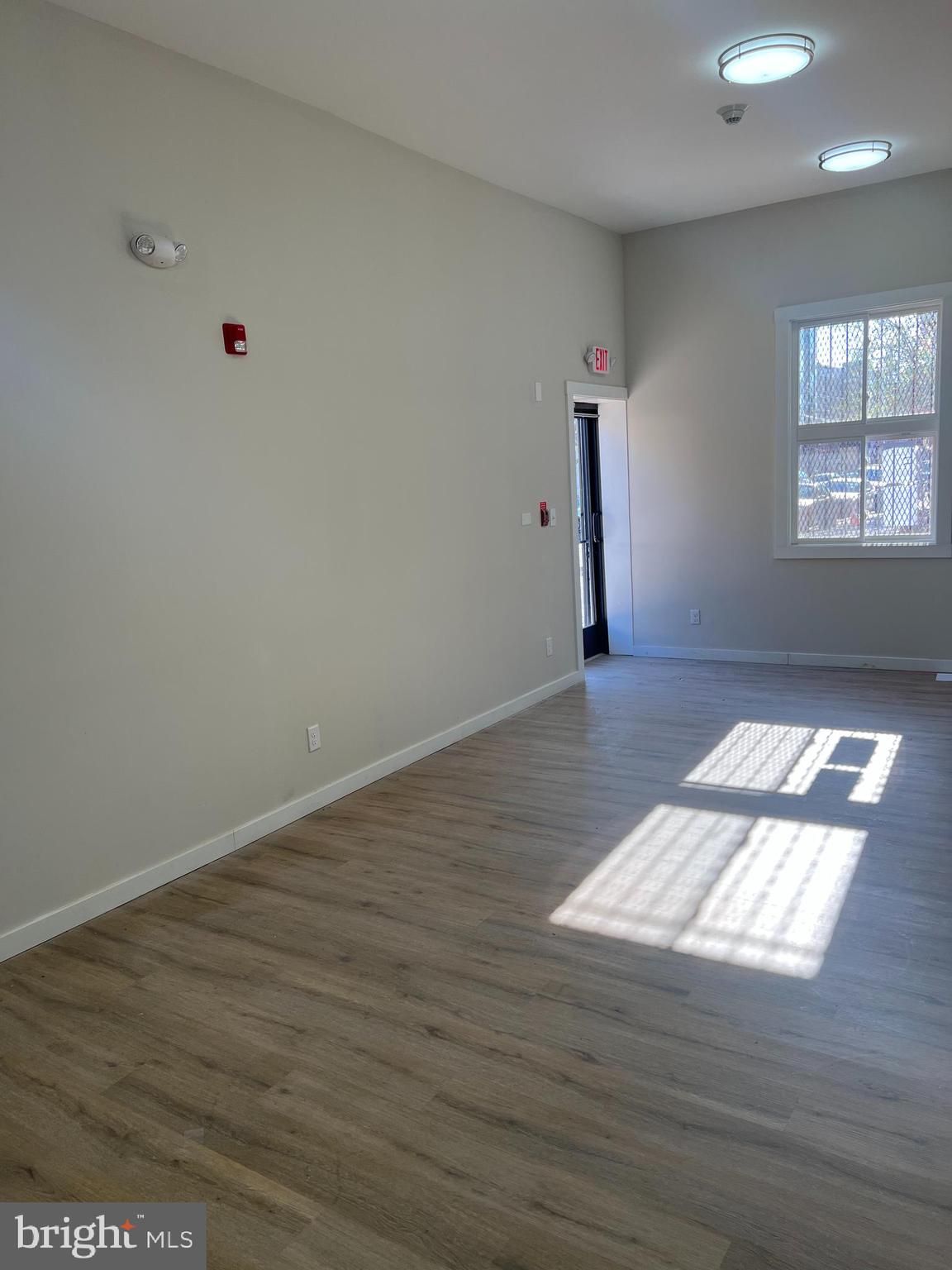 133 W HUNTINGDON STREET