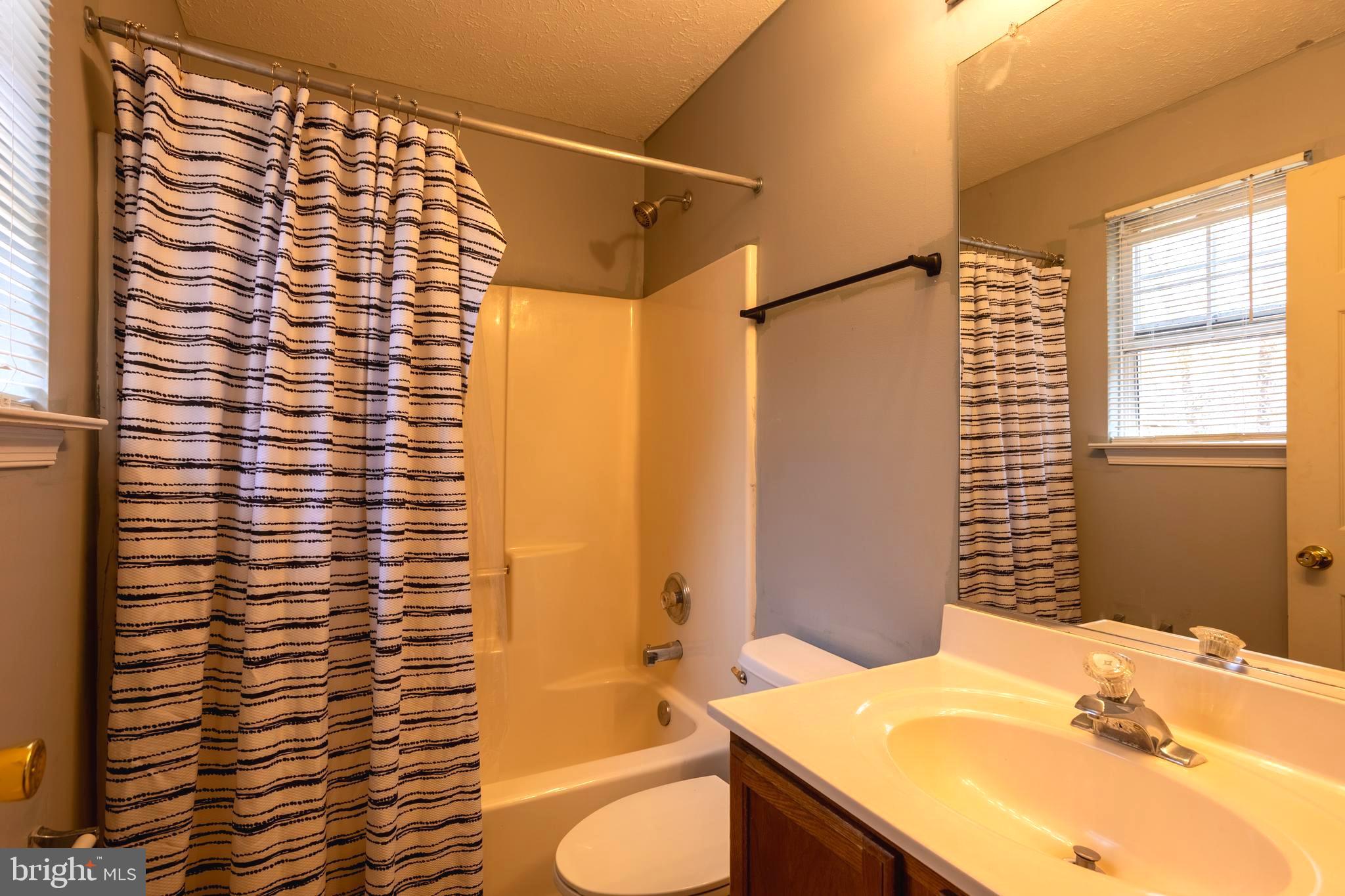 HARFORD TOWN - Residential