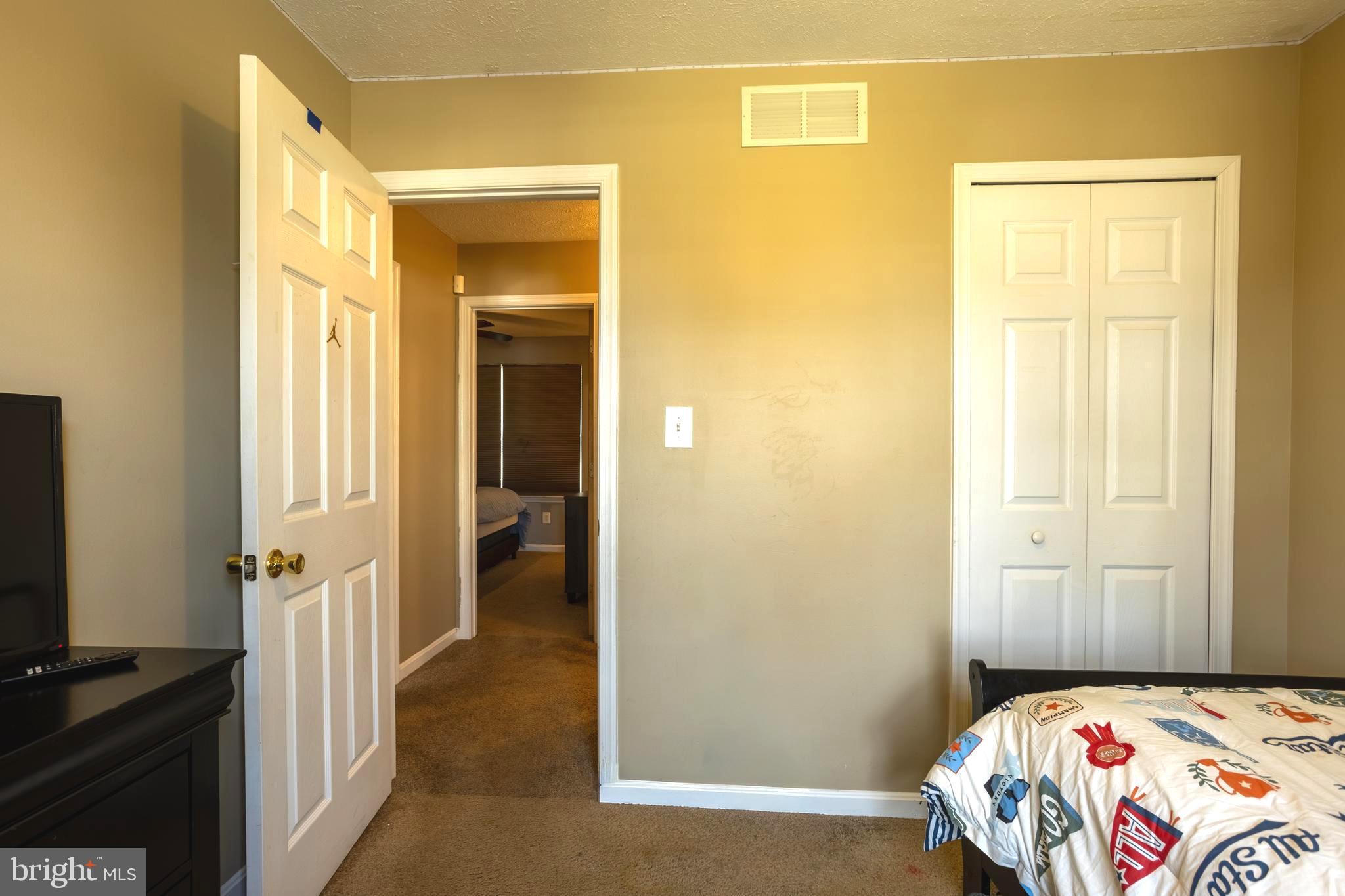 HARFORD TOWN - Residential