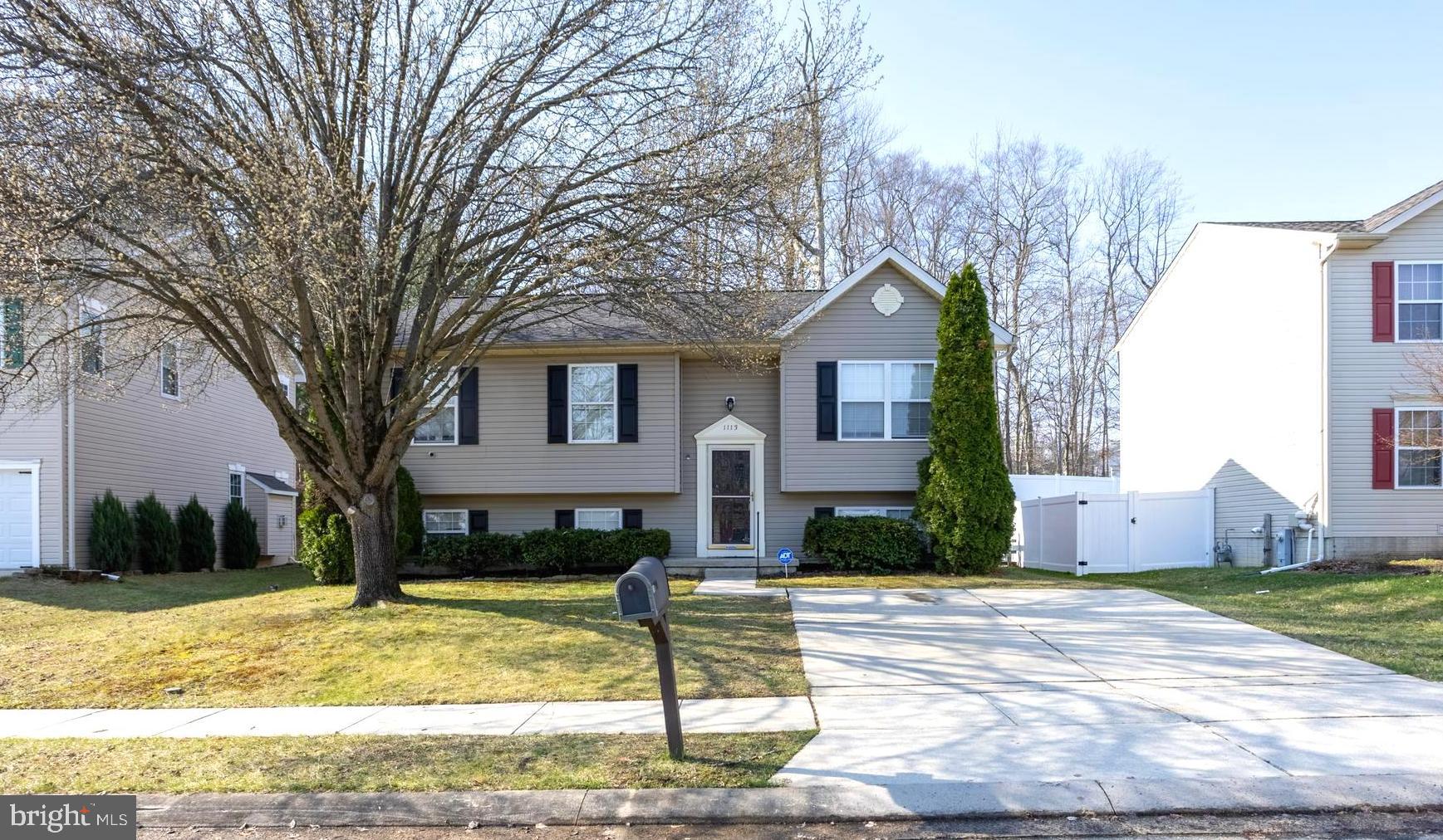 HARFORD TOWN - Residential