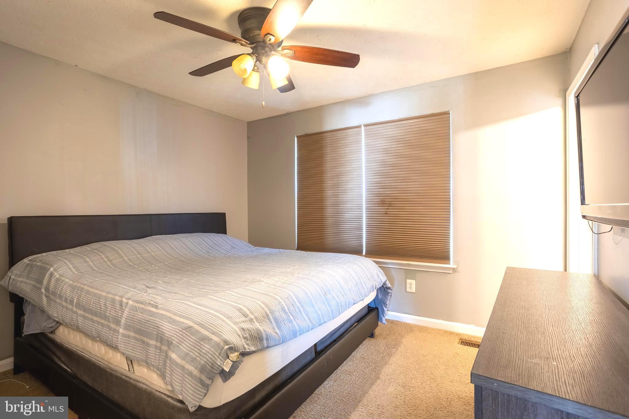 HARFORD TOWN - Residential