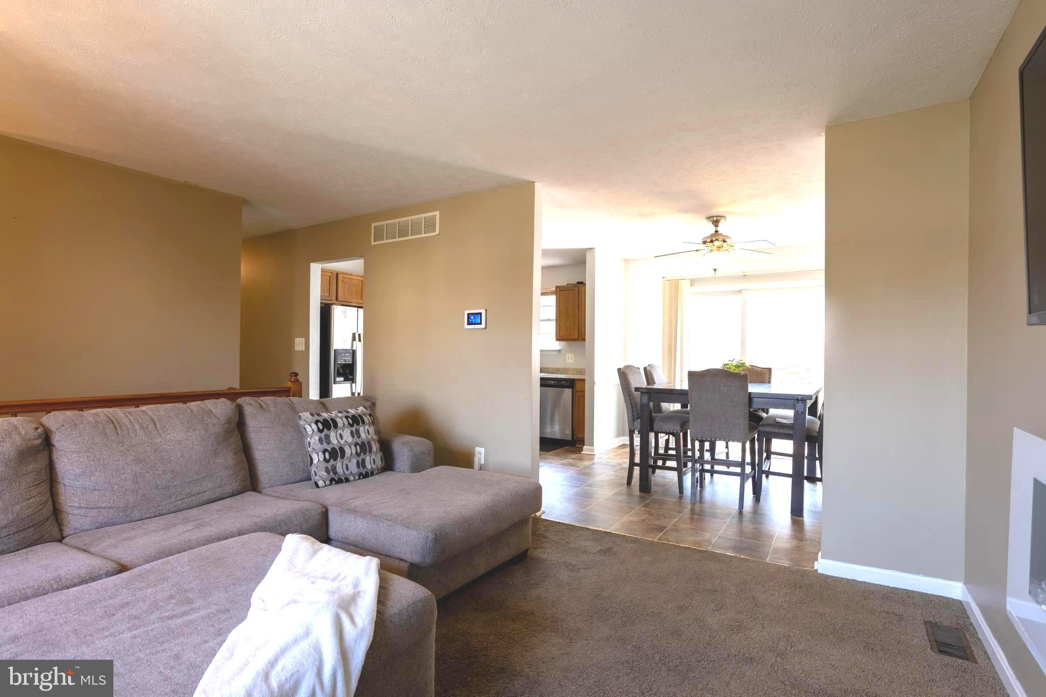 HARFORD TOWN - Residential