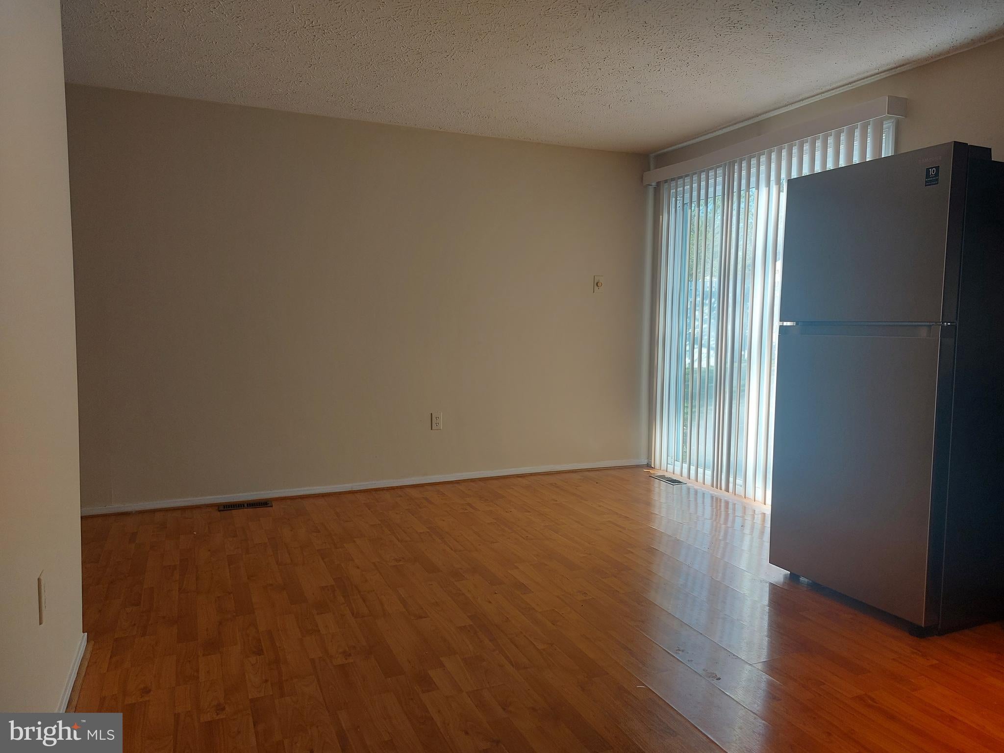 1312 HILLCREST DRIVE
