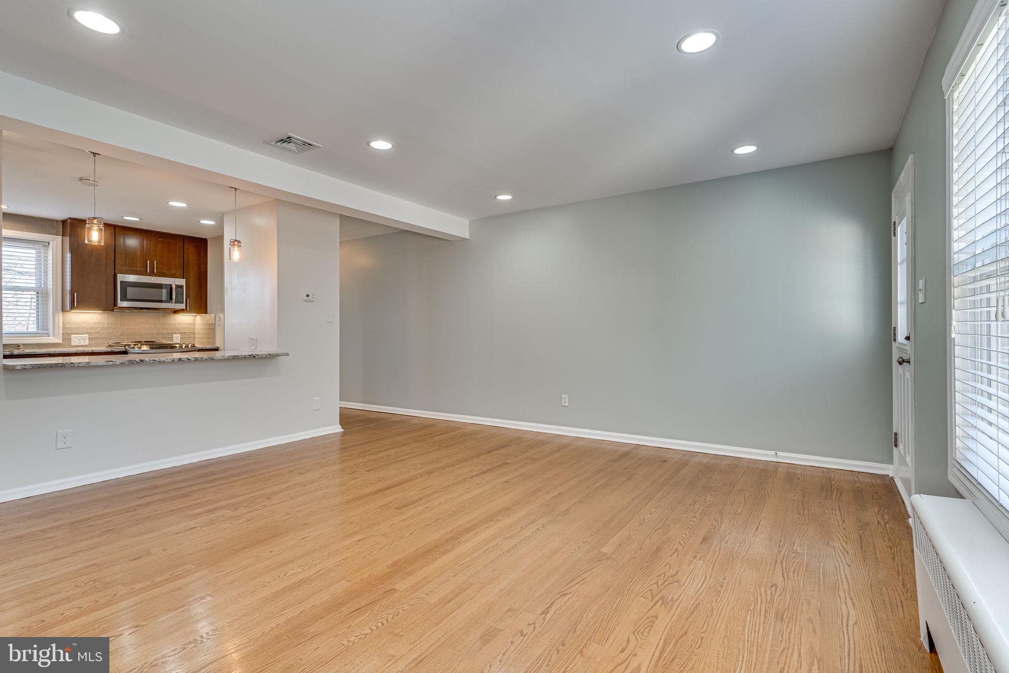 WARWICK VILLAGE - Residential Lease