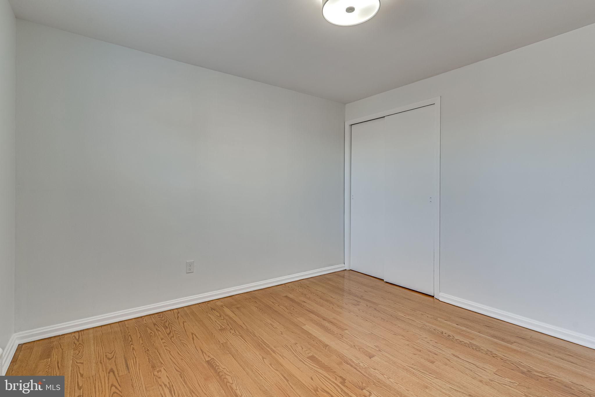 WARWICK VILLAGE - Residential Lease