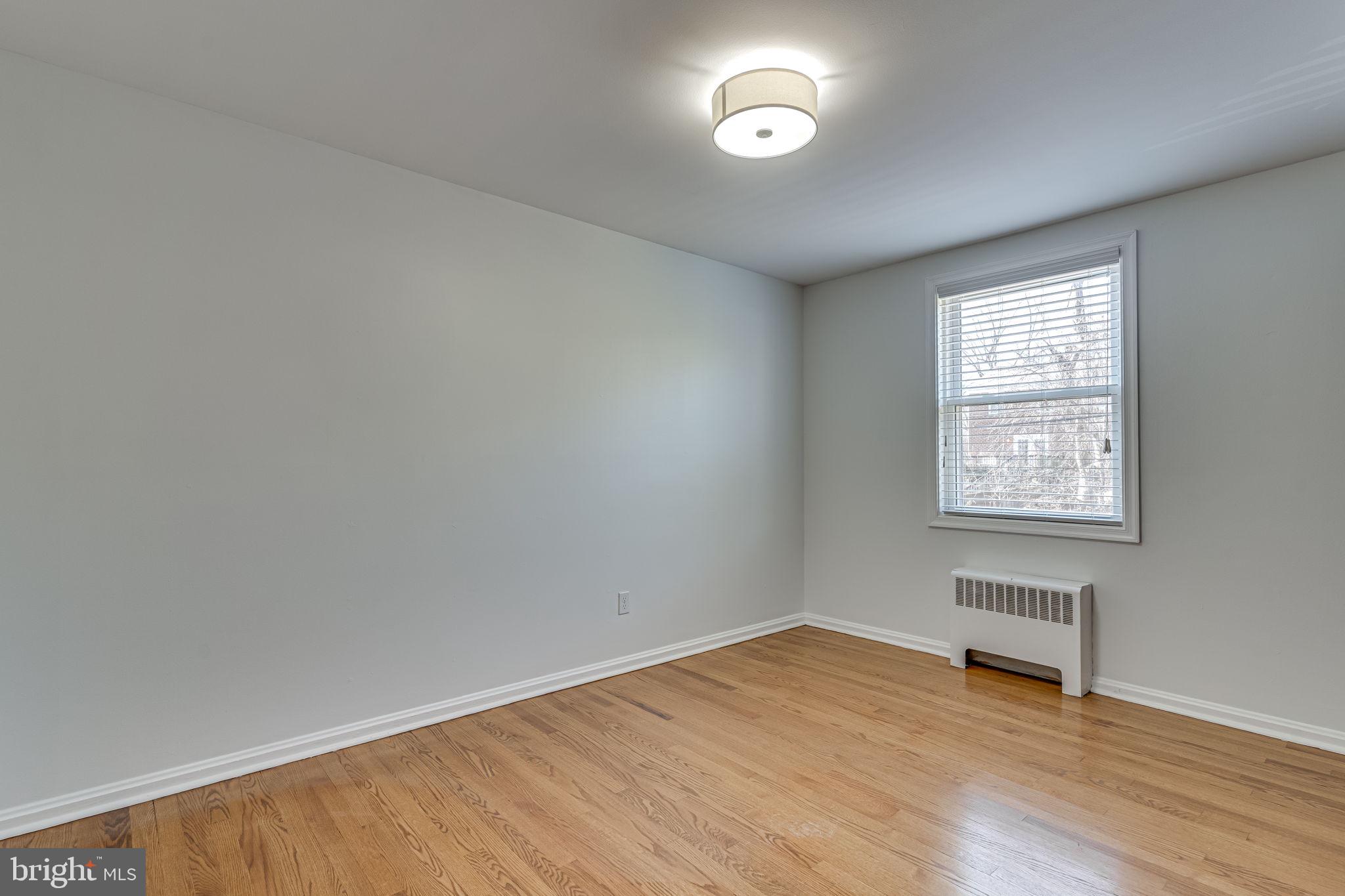 WARWICK VILLAGE - Residential Lease