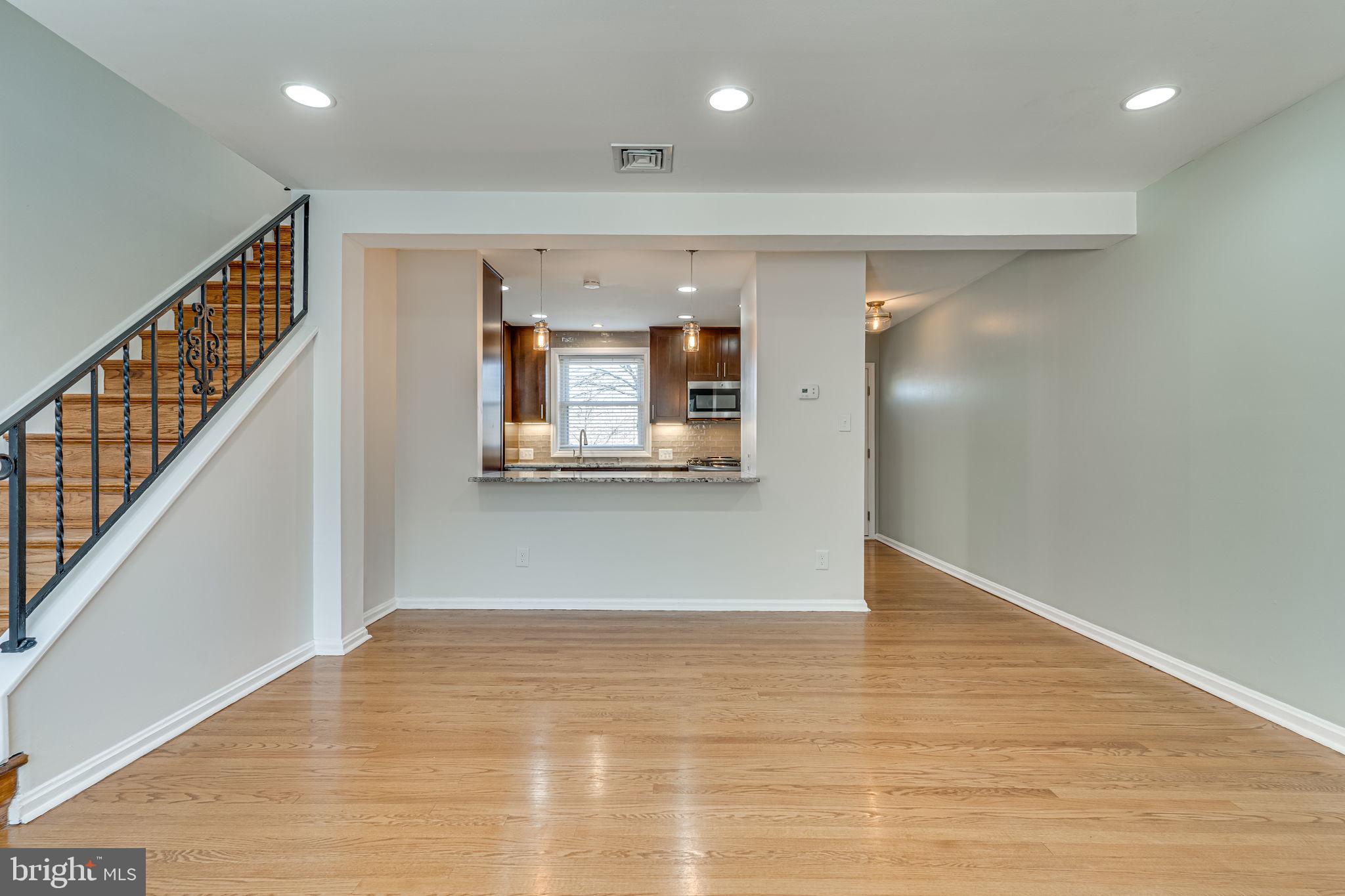 WARWICK VILLAGE - Residential Lease