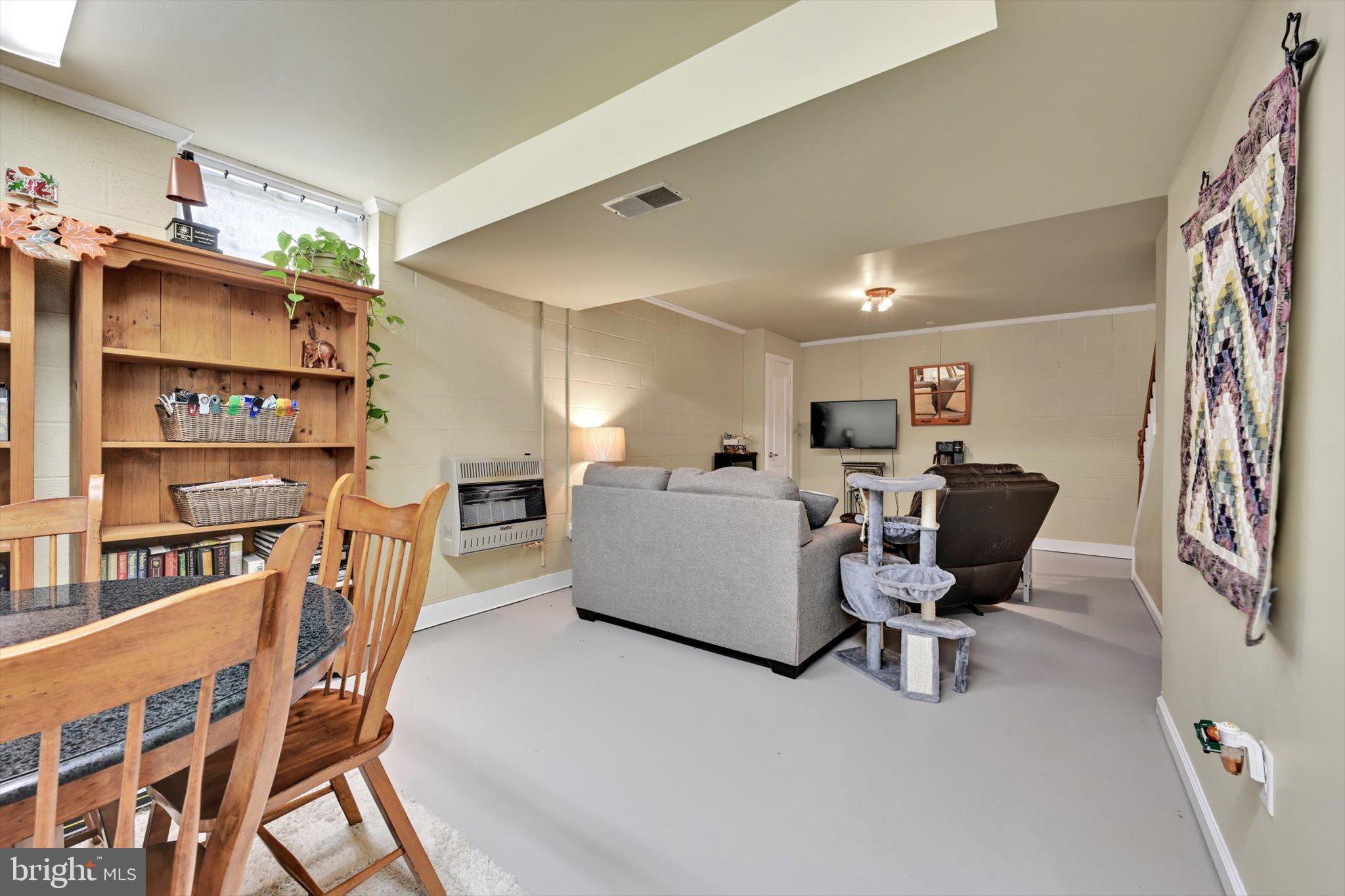 CLEARVIEW GARDENS - Residential