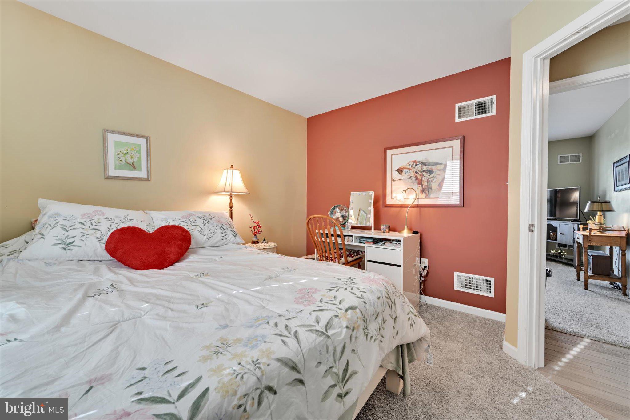 CLEARVIEW GARDENS - Residential