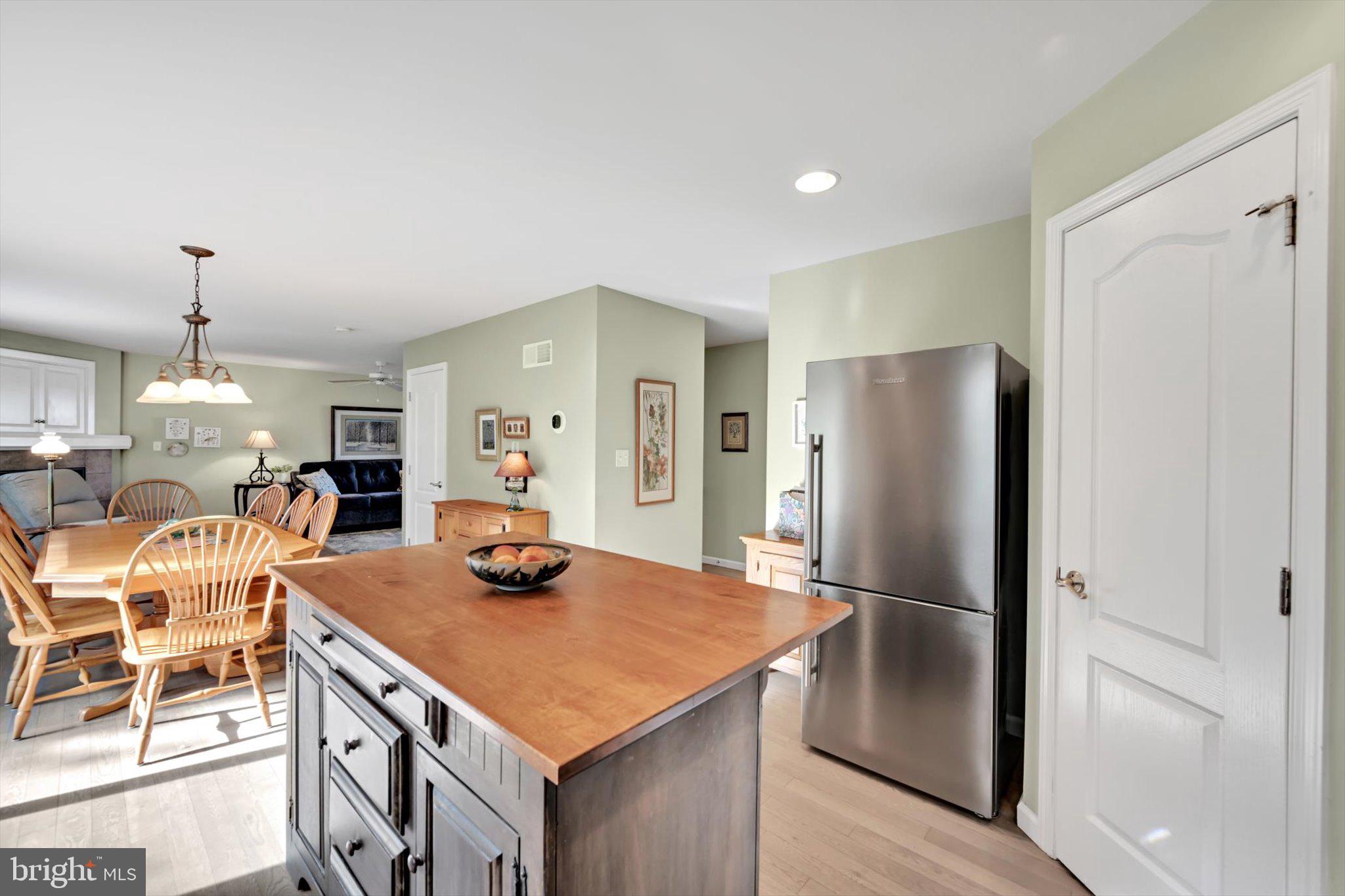 CLEARVIEW GARDENS - Residential