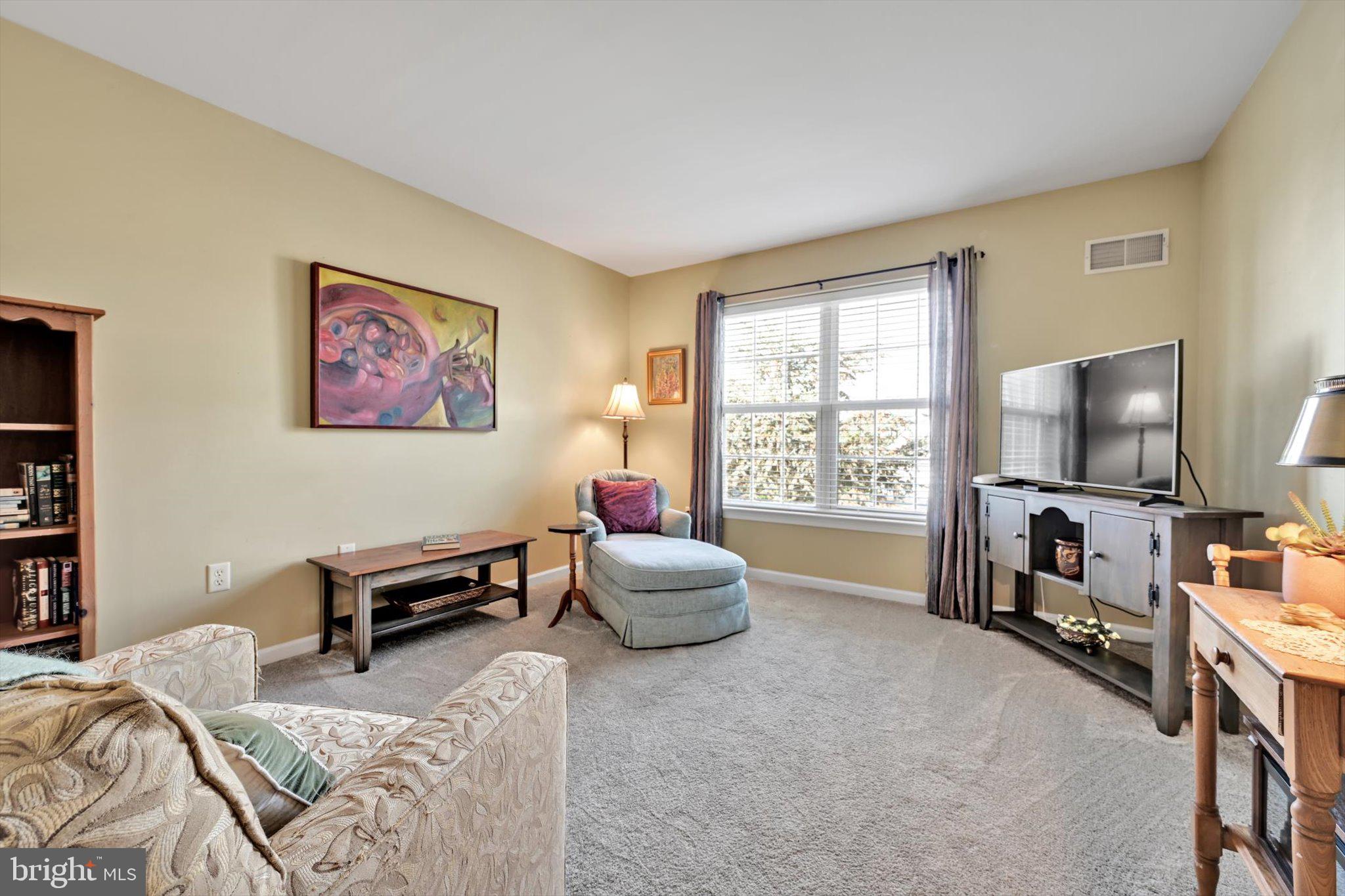 CLEARVIEW GARDENS - Residential