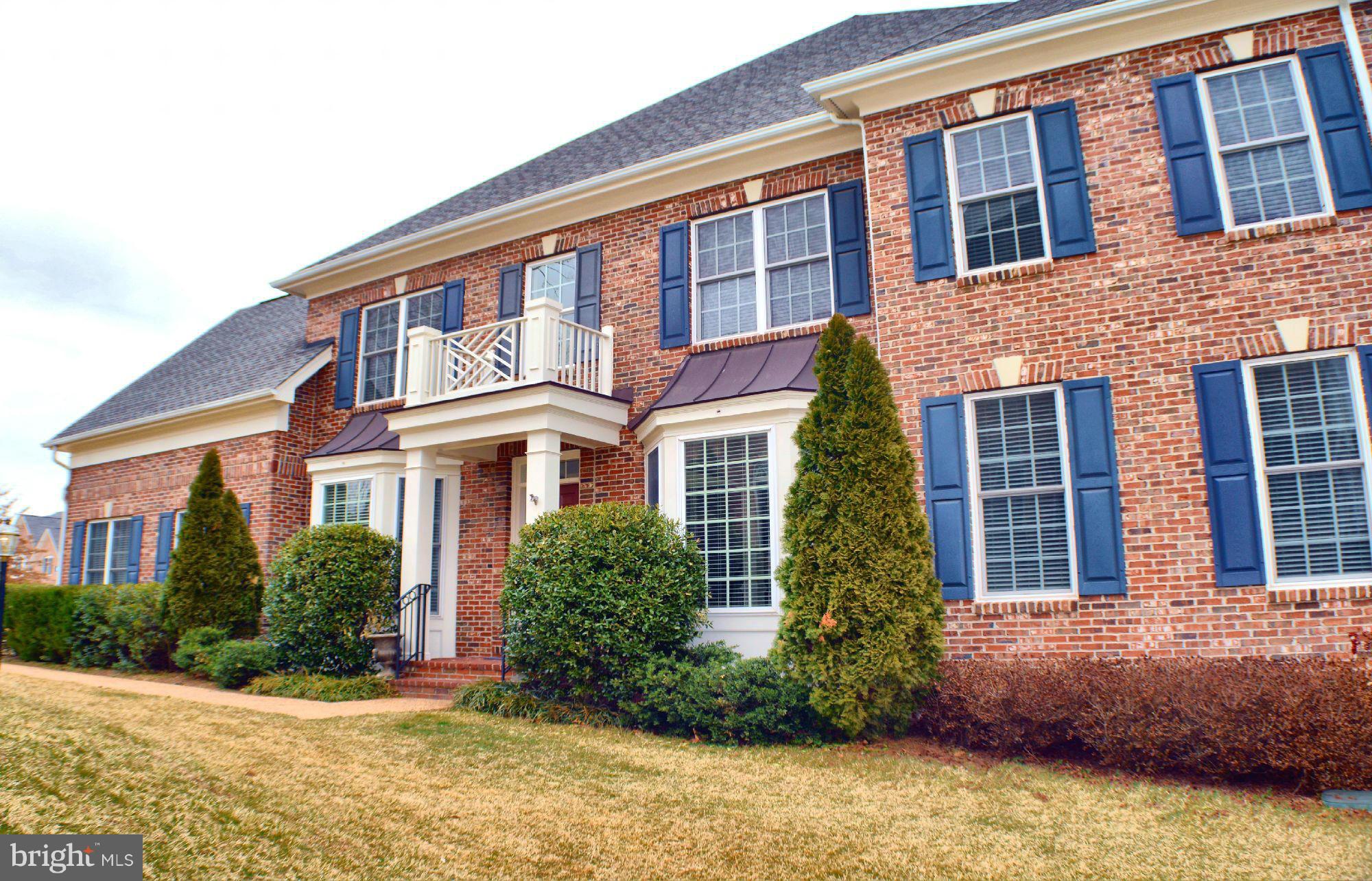 LANSDOWNE ON THE POTOMAC - Residential