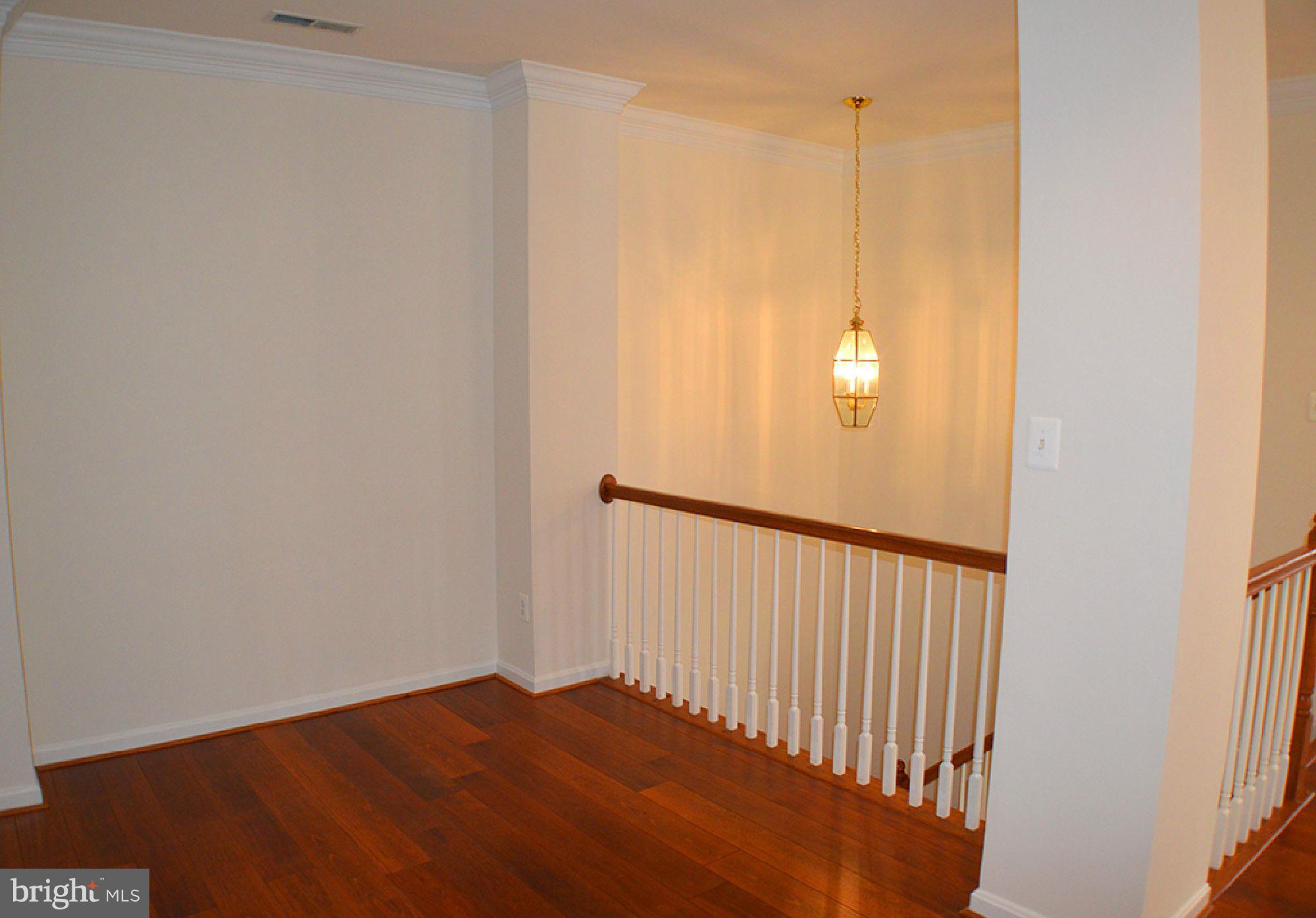 LANSDOWNE ON THE POTOMAC - Residential