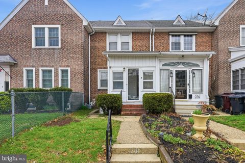 Townhouse For Sale - 241 S Union Street<br/> New Castle County, WILMINGTON, DE 19805
