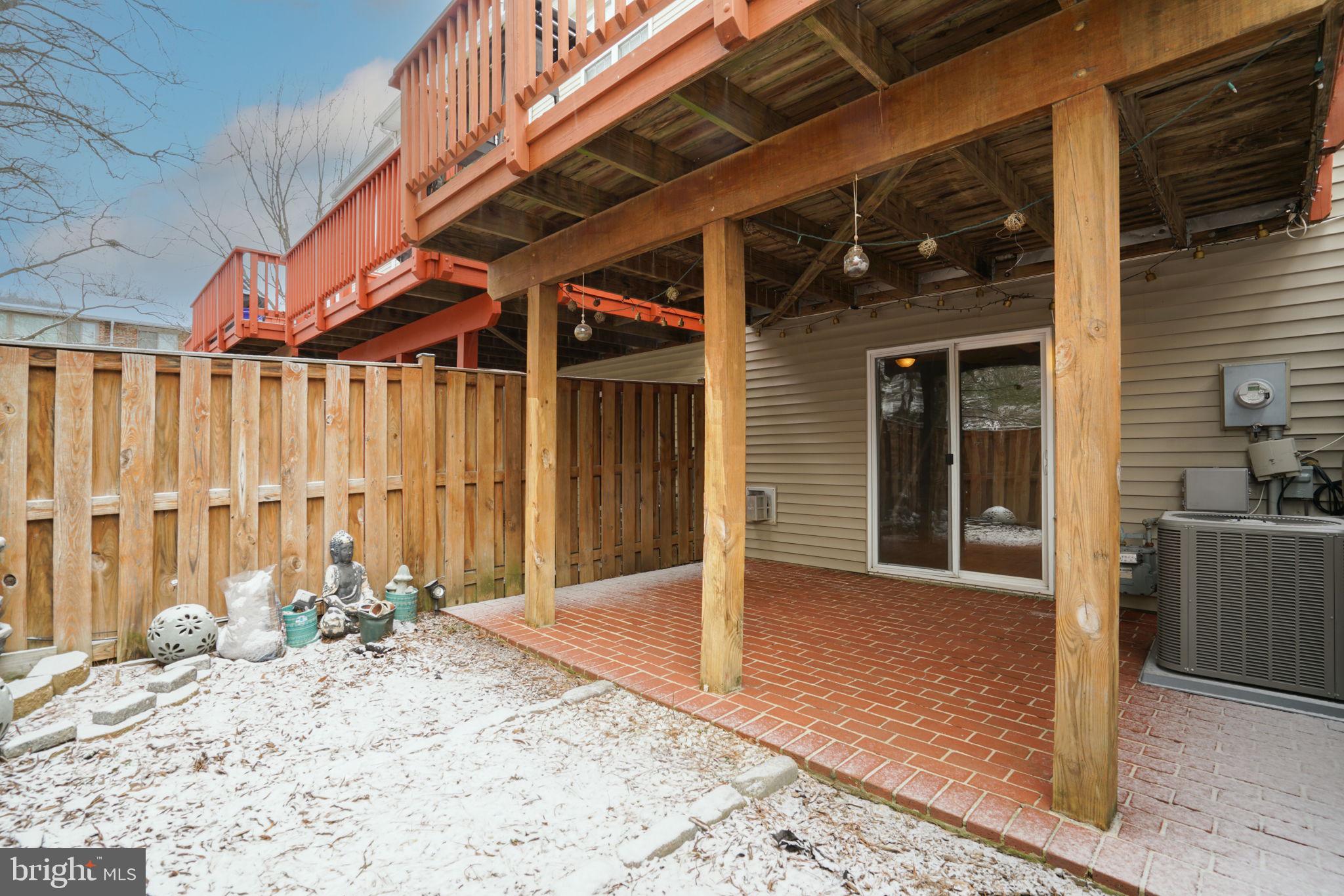 MOUNT VERNON TOWNES - Residential