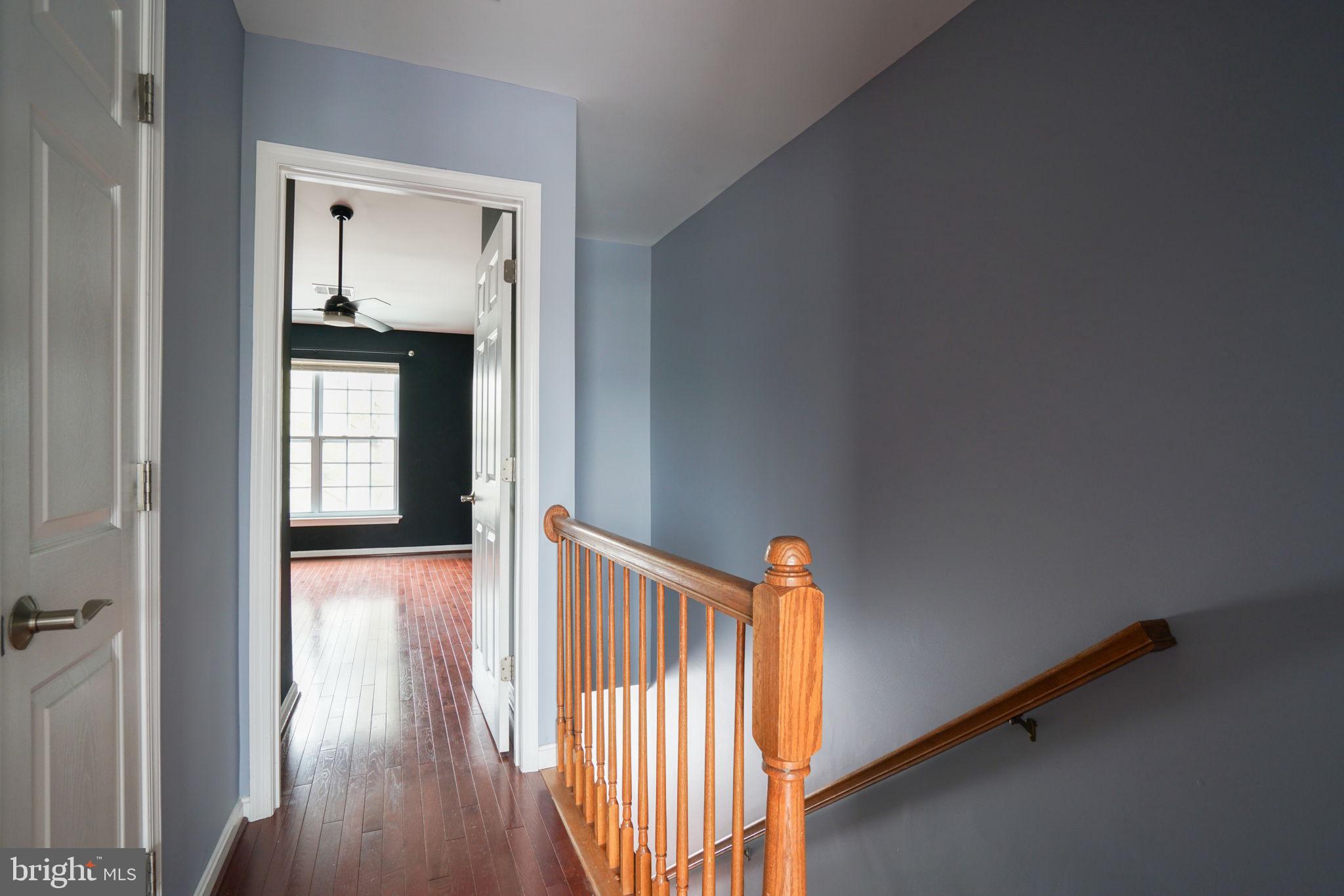 MOUNT VERNON TOWNES - Residential