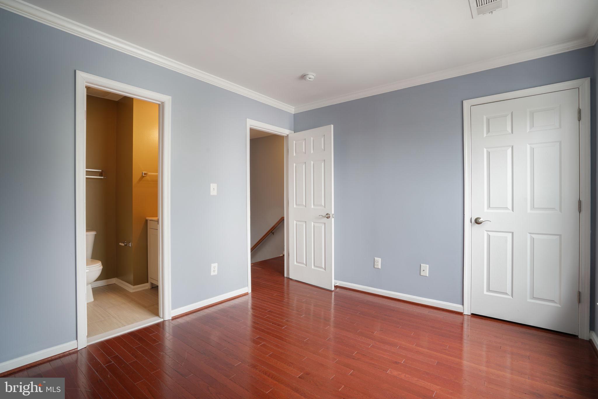 MOUNT VERNON TOWNES - Residential