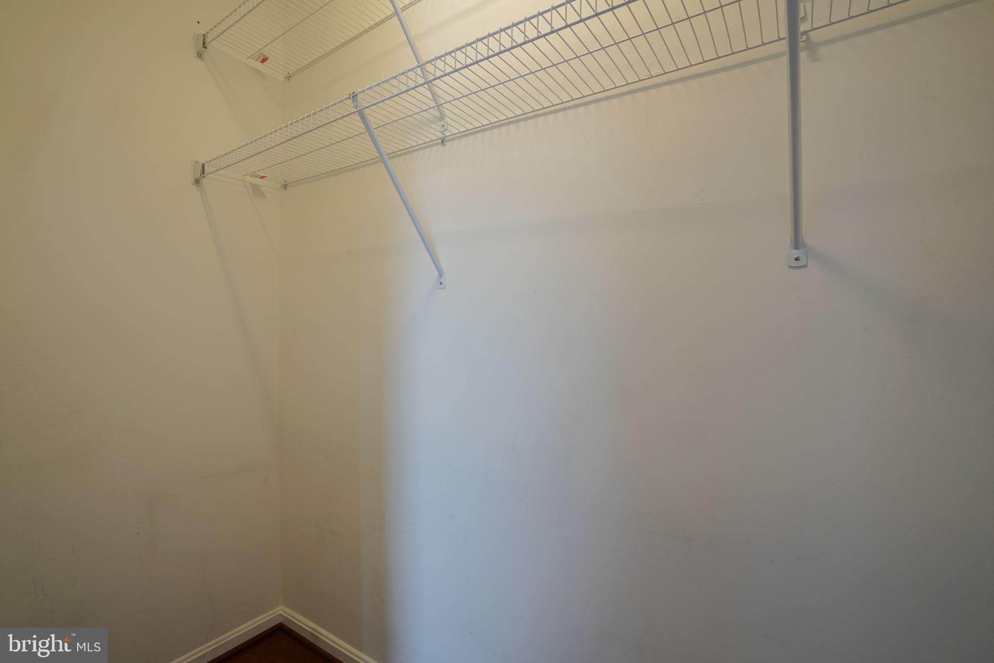 MOUNT VERNON TOWNES - Residential