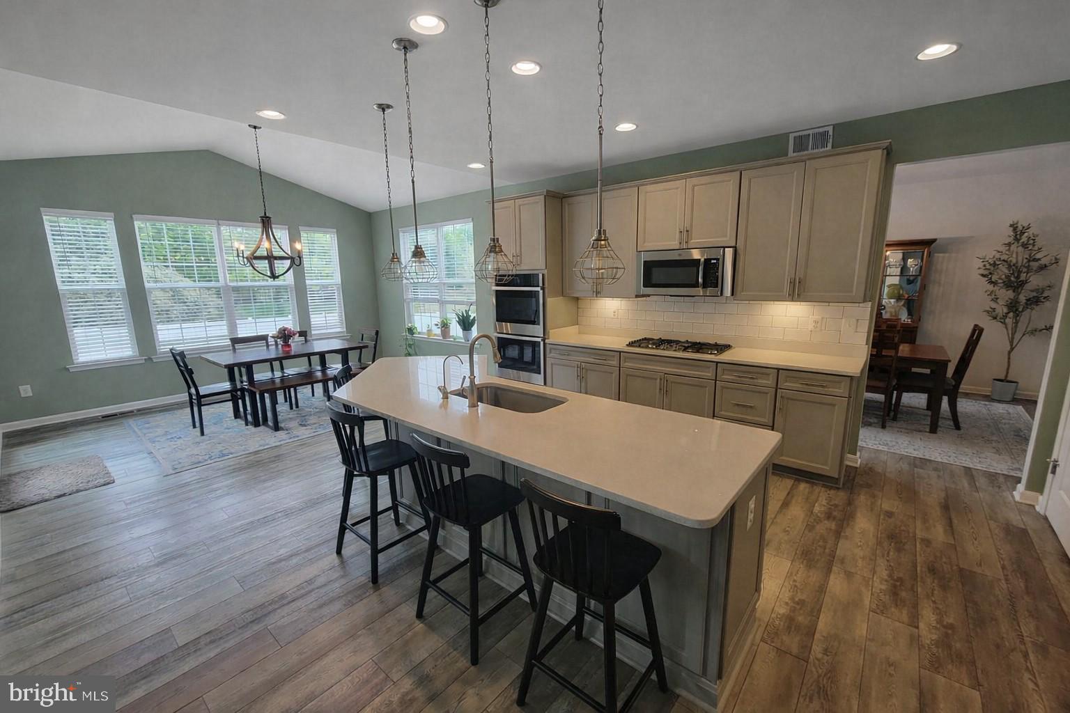 RESRV CHESTNUT RIDGE - Residential