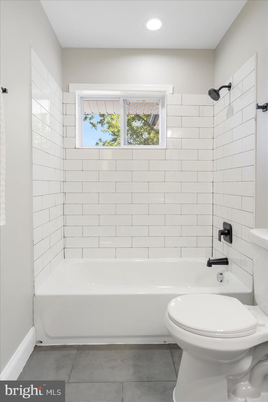 LEWISDALE - Residential