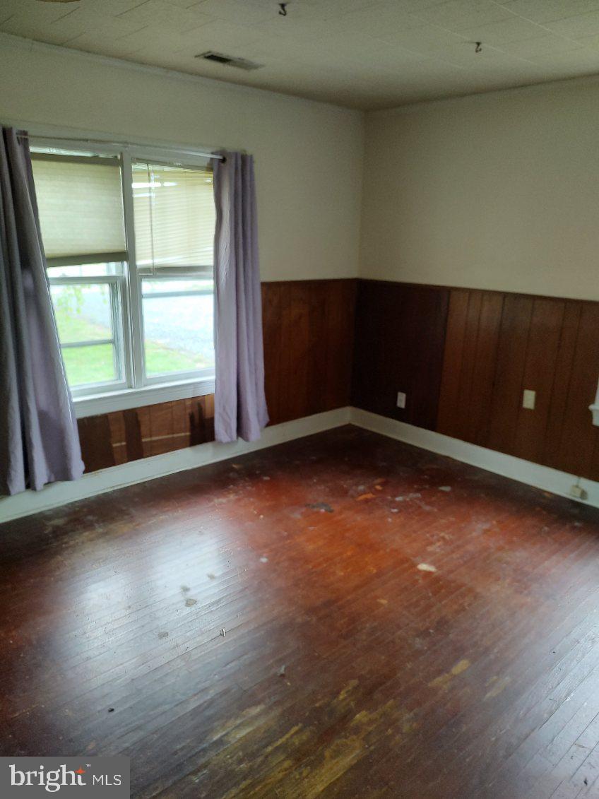 EASTON - Residential