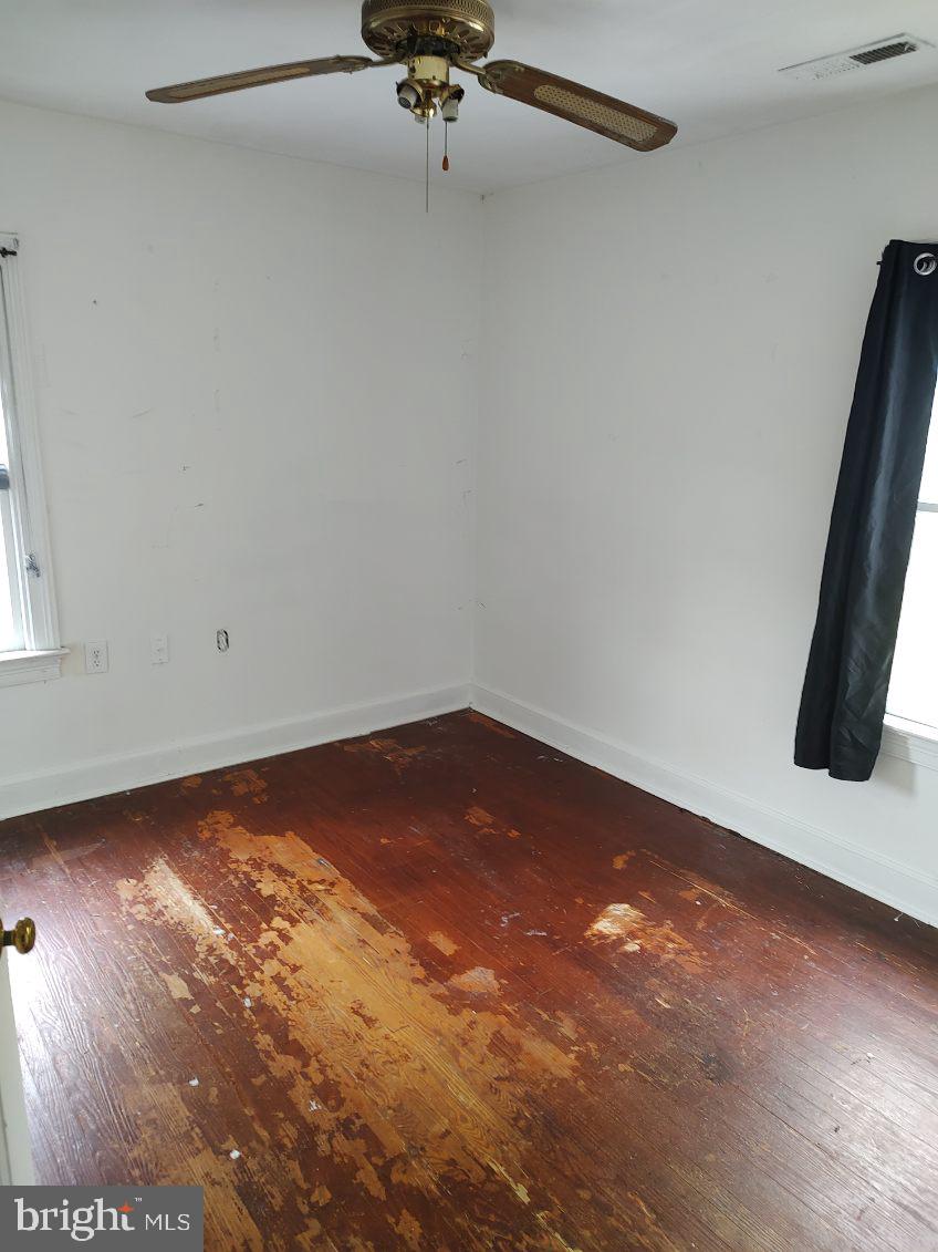 EASTON - Residential