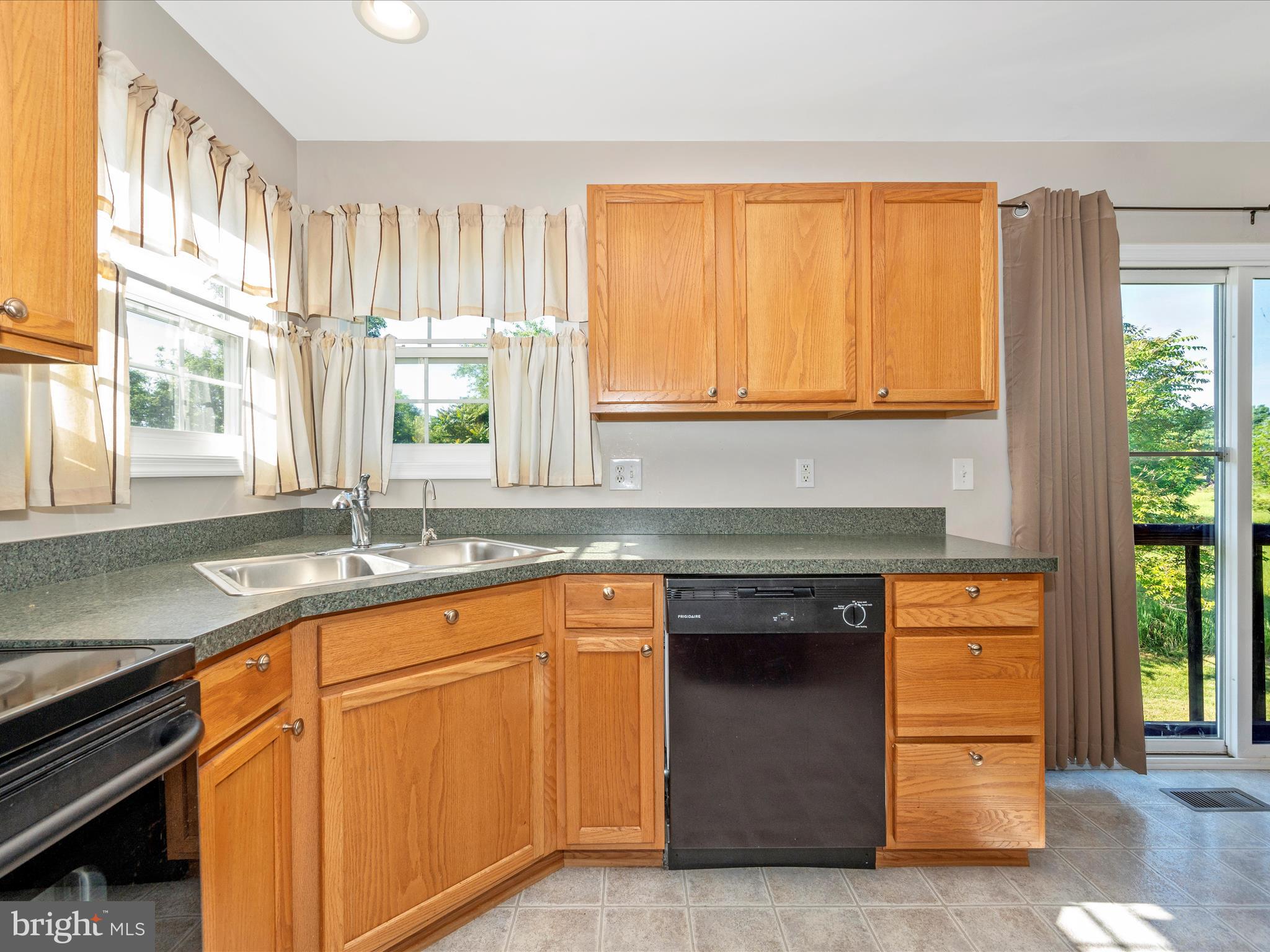 MILLS FARM - Residential