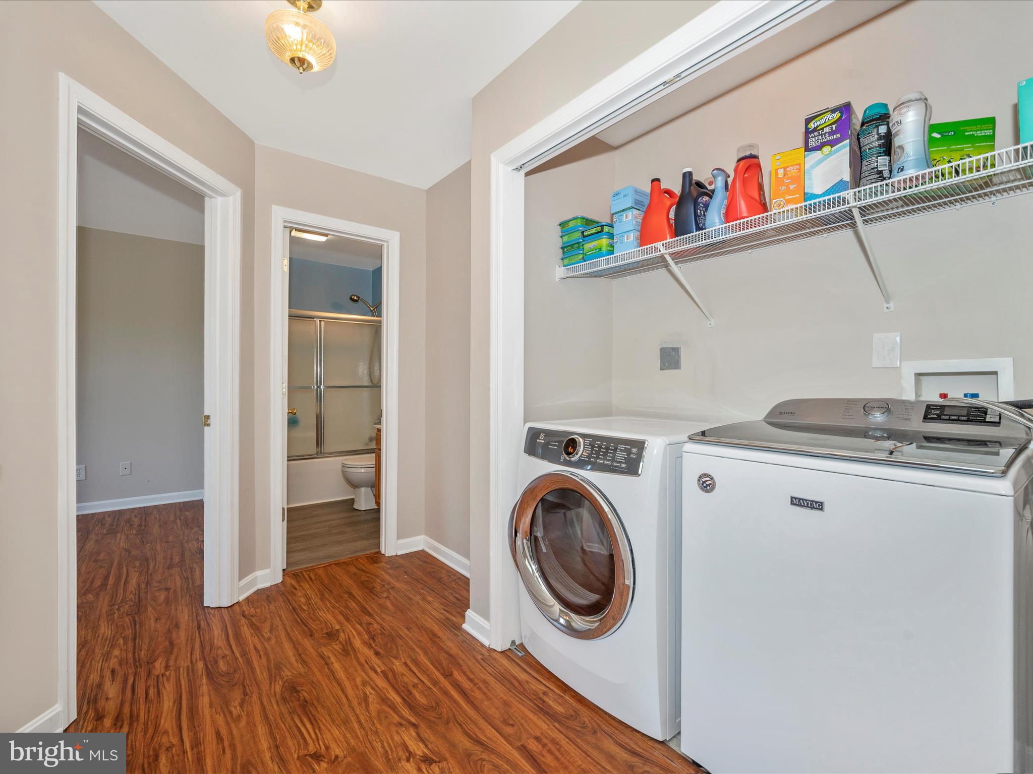 MILLS FARM - Residential