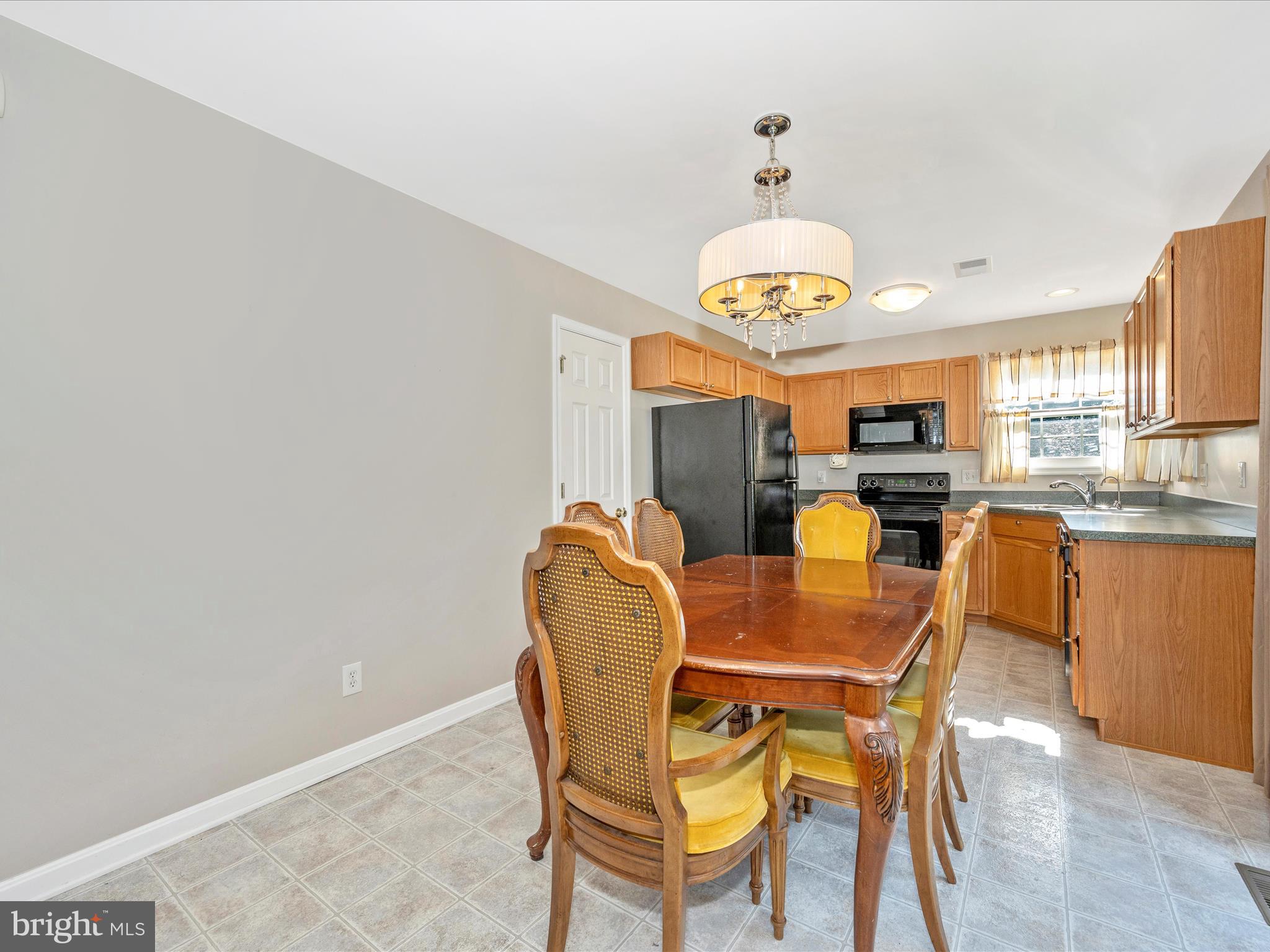 MILLS FARM - Residential