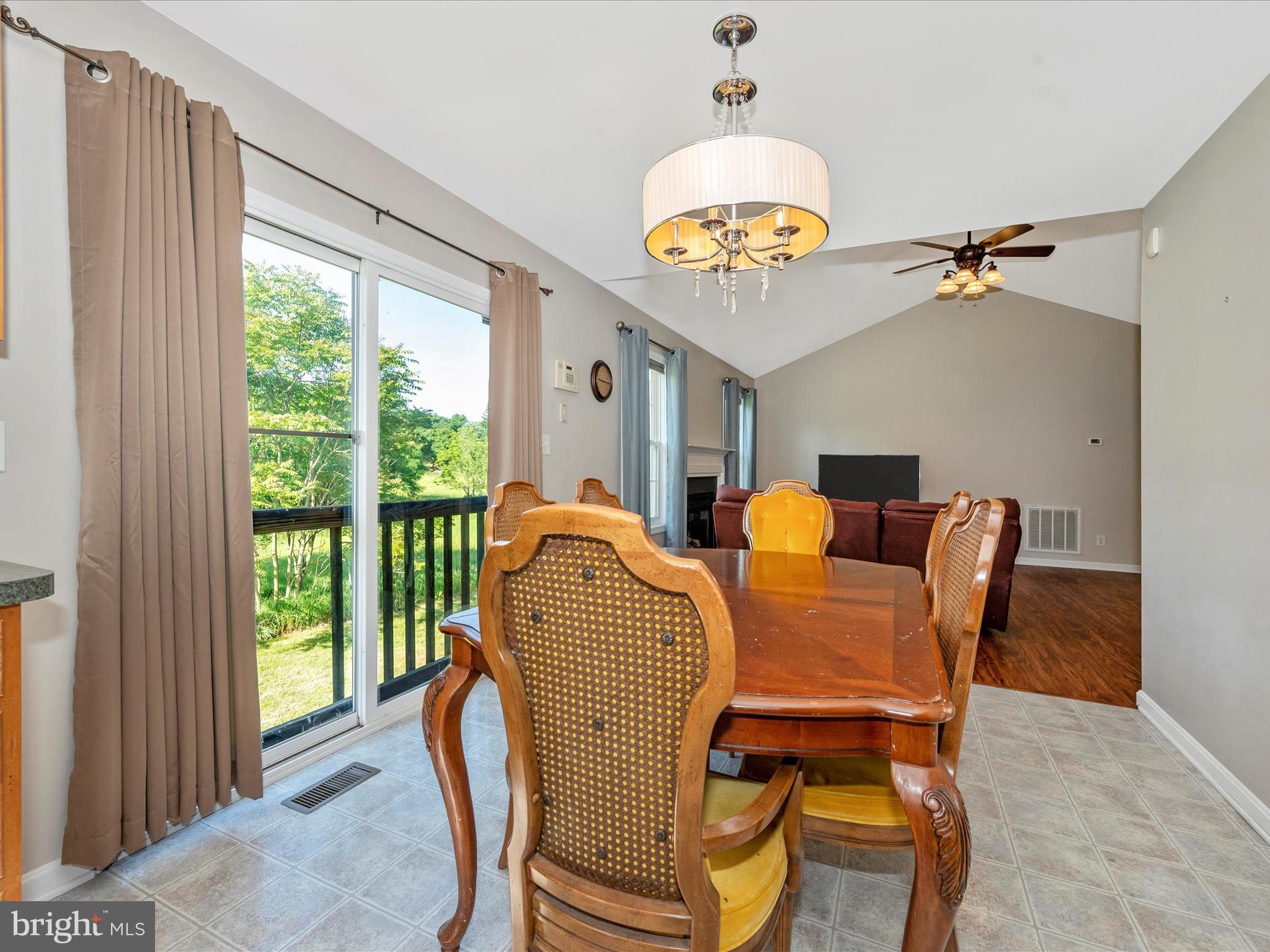 MILLS FARM - Residential