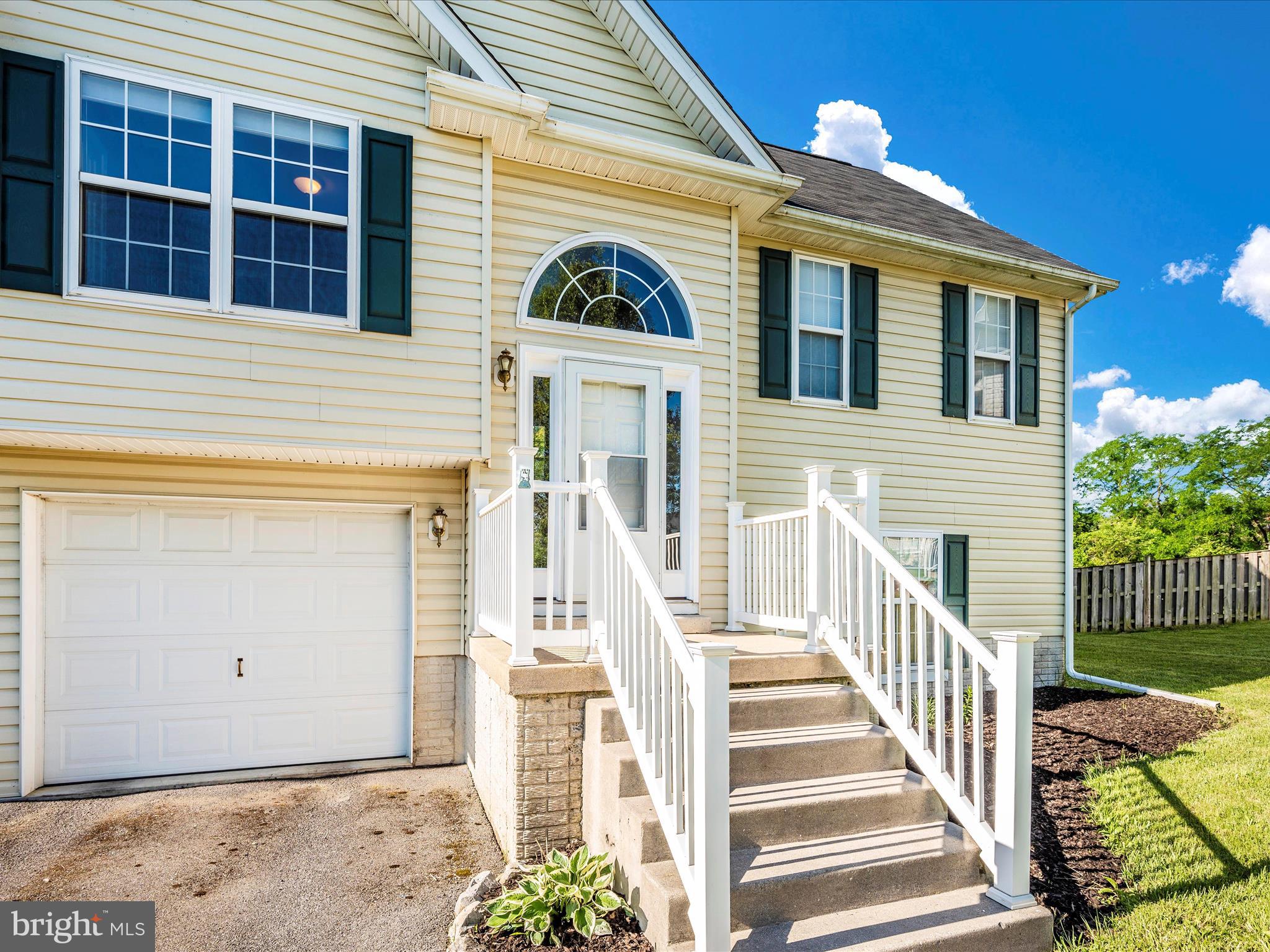 MILLS FARM - Residential