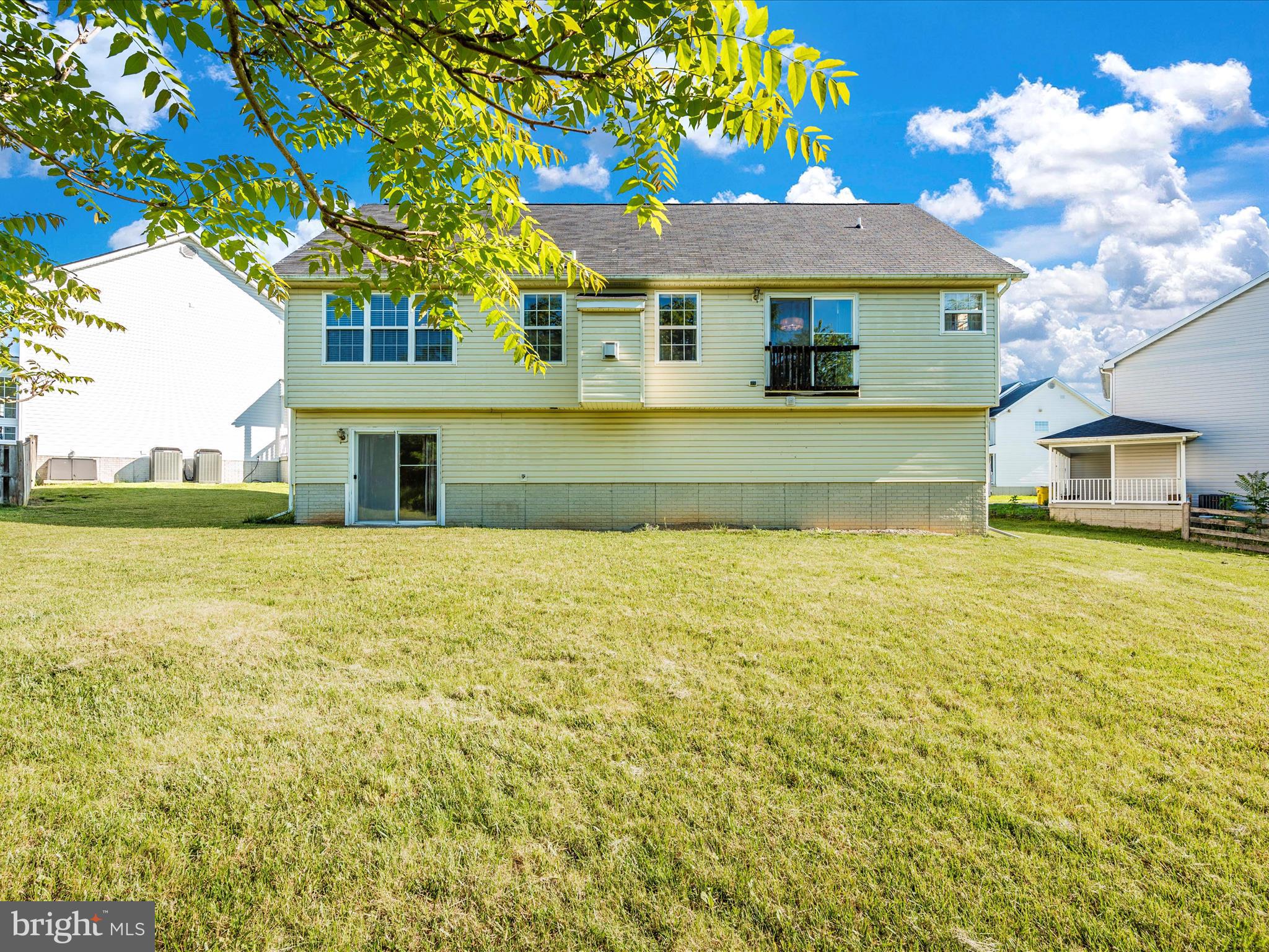 MILLS FARM - Residential