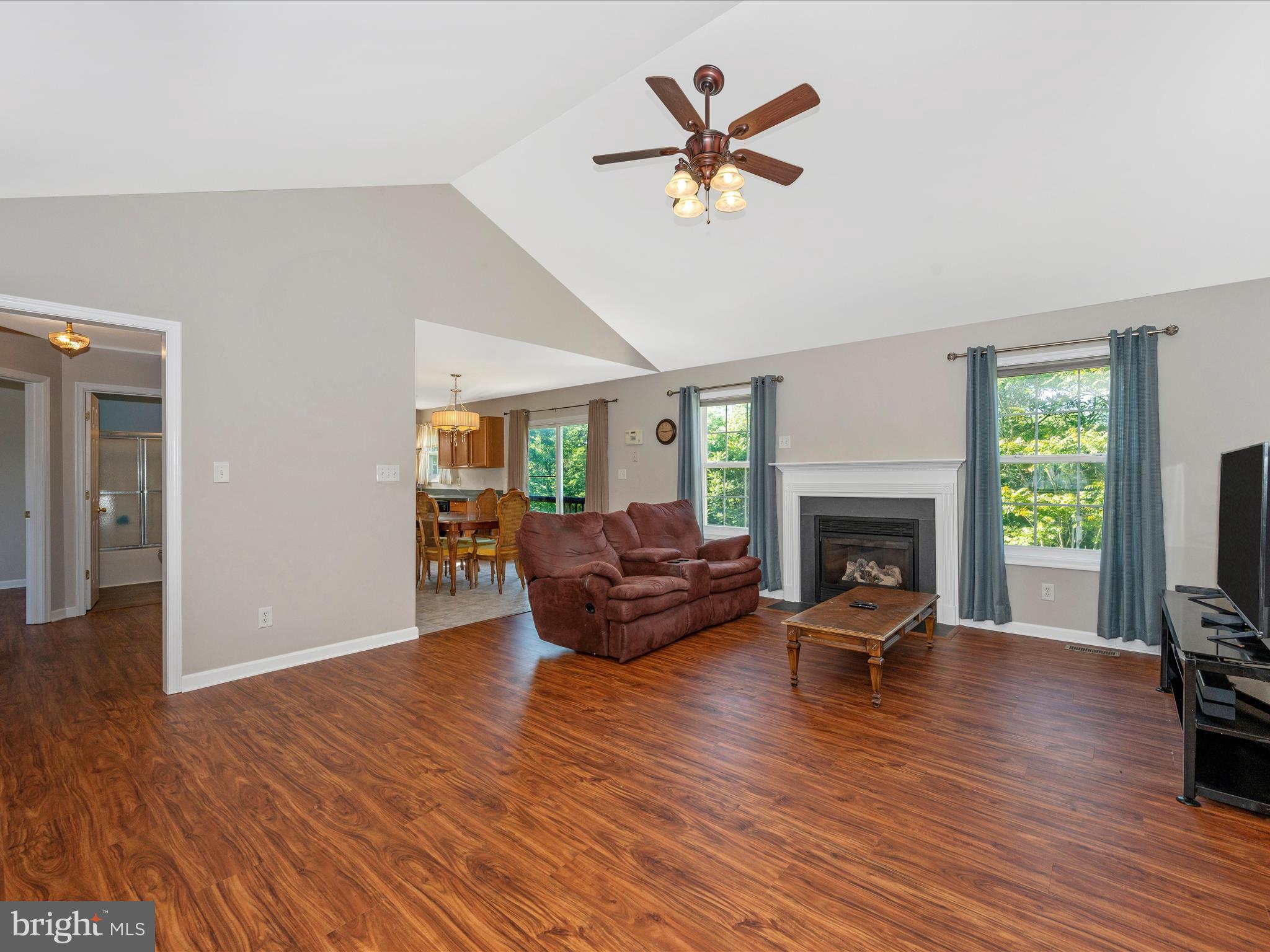 MILLS FARM - Residential