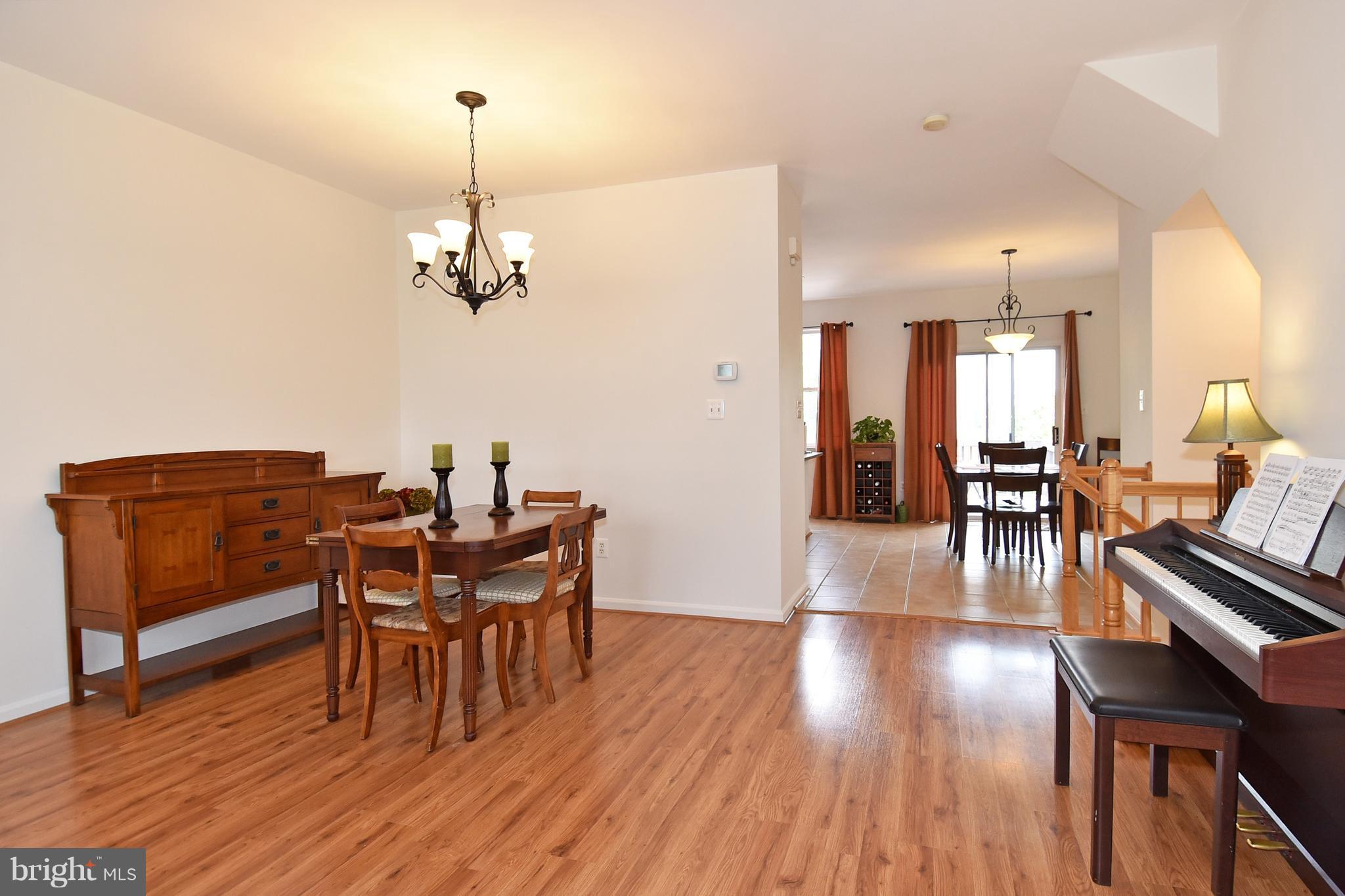 ISLAND CREEK - Residential