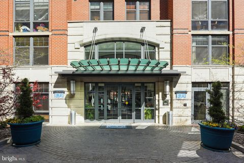 1021 N GARFIELD STREET 233 ARLINGTON VA 22201