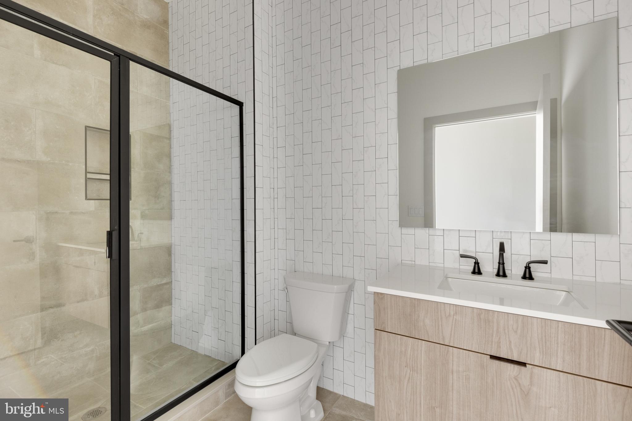 SPRING GARDEN - Residential Lease