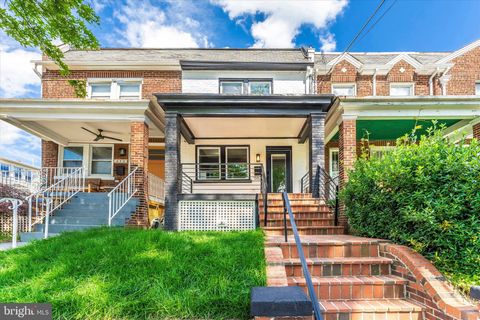 5621 3RD STREET NW WASHINGTON DC 20011