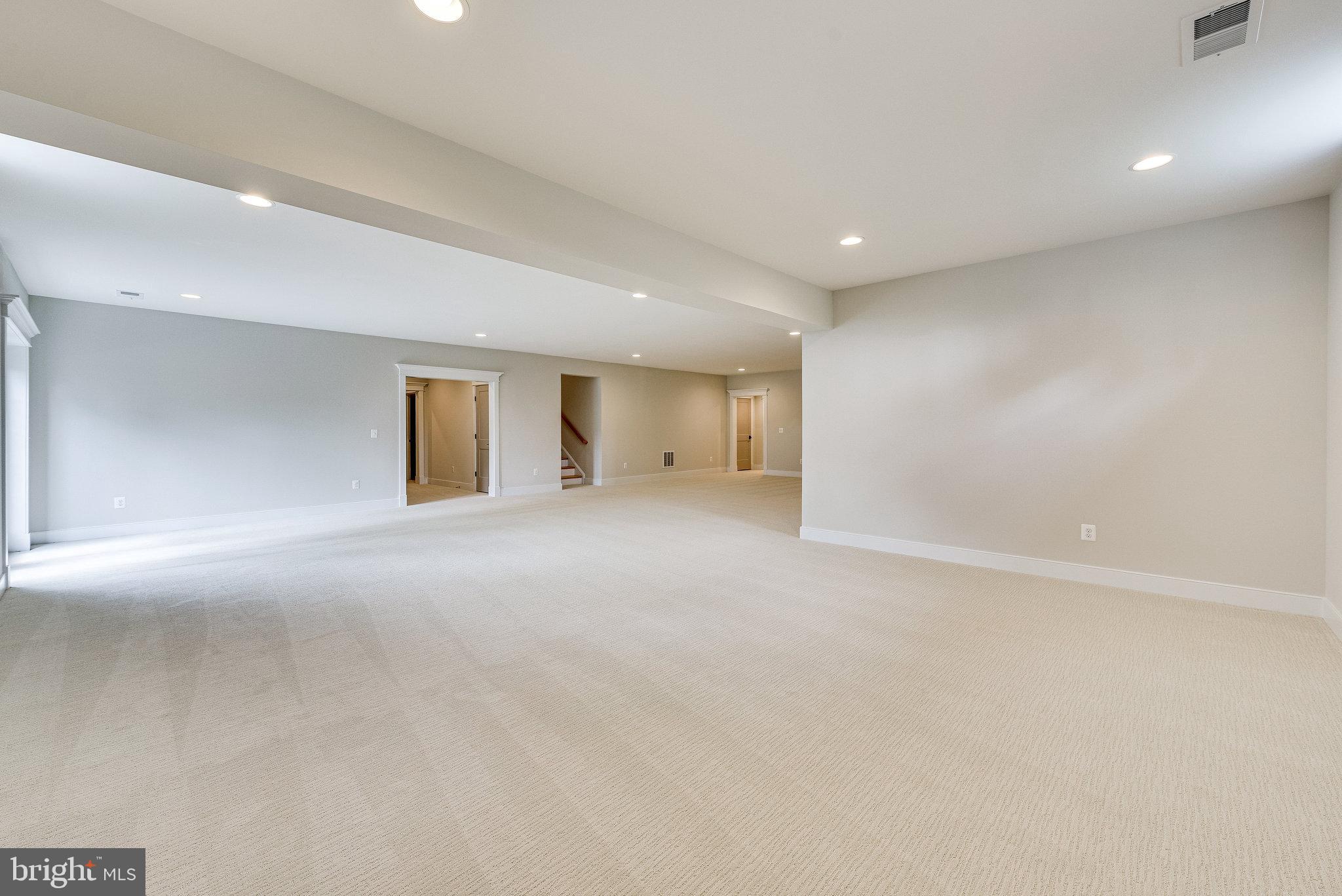 LEE FOREST - Residential