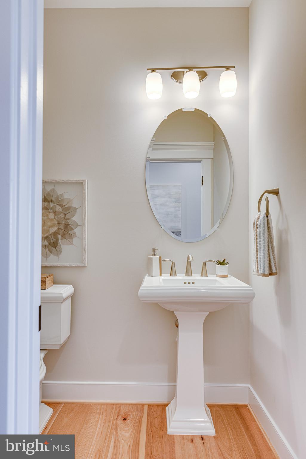 LEE FOREST - Residential