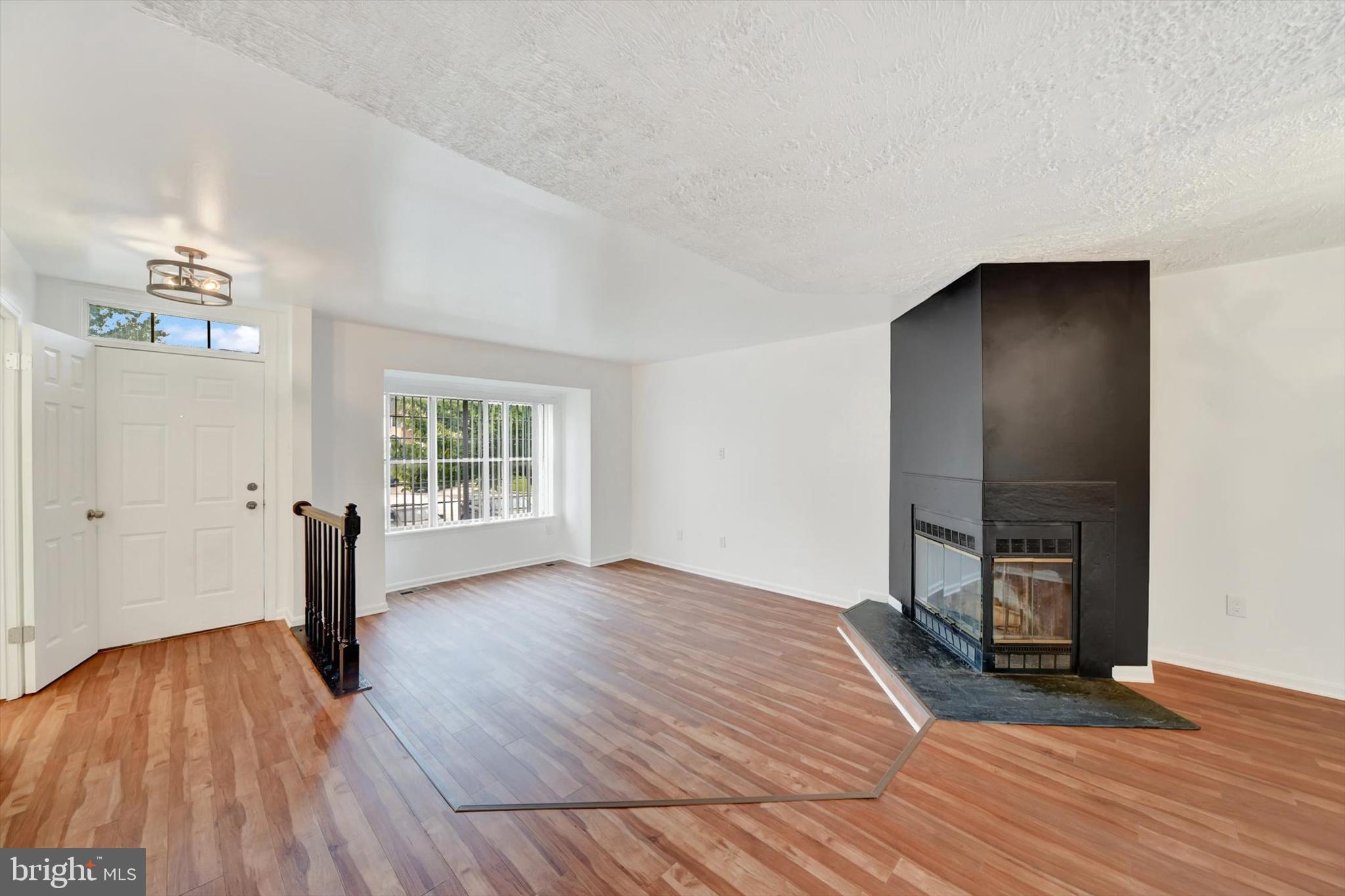 21 GILLAND COURT