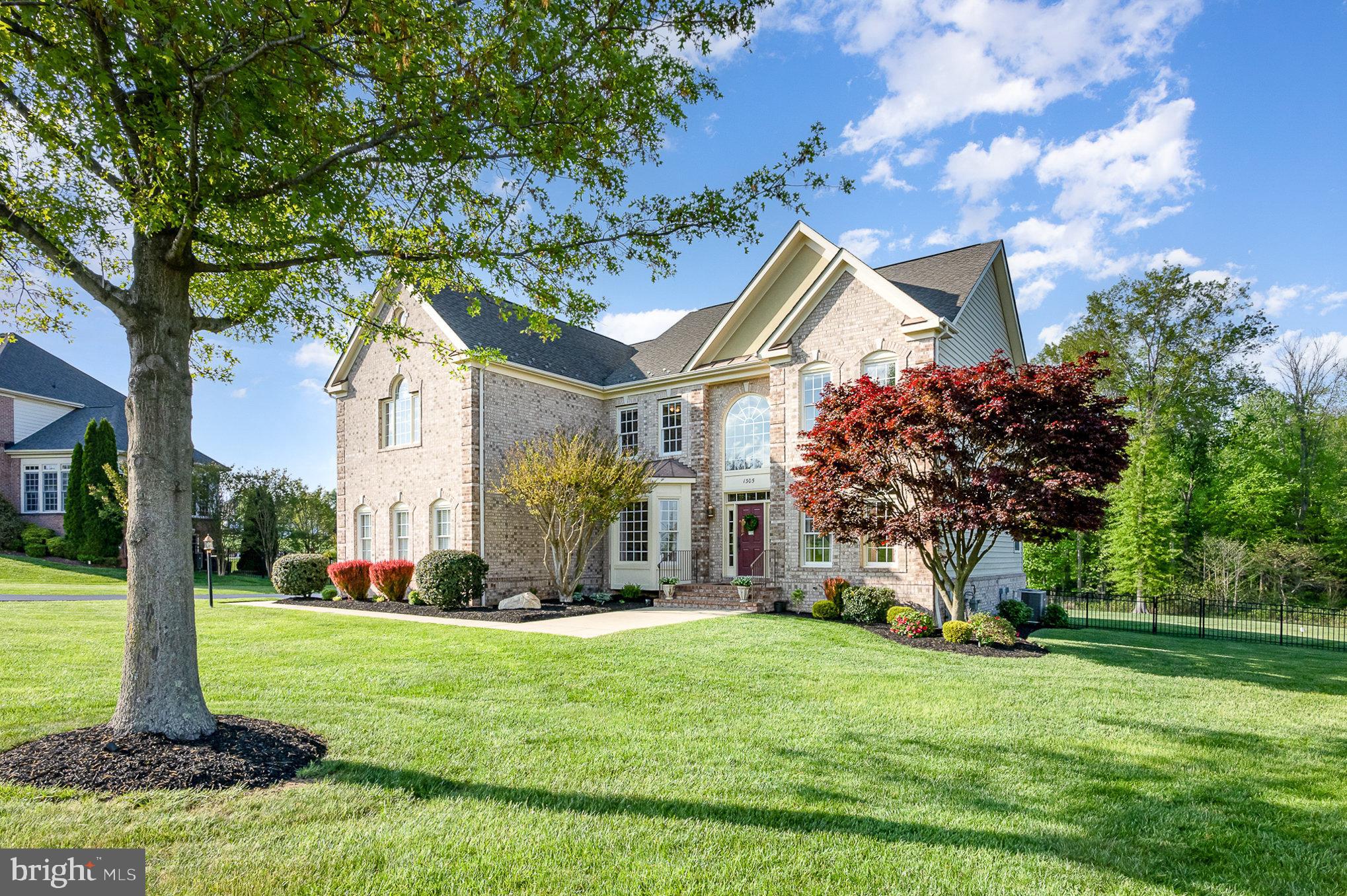1305 WILLOW CHASE DRIVE