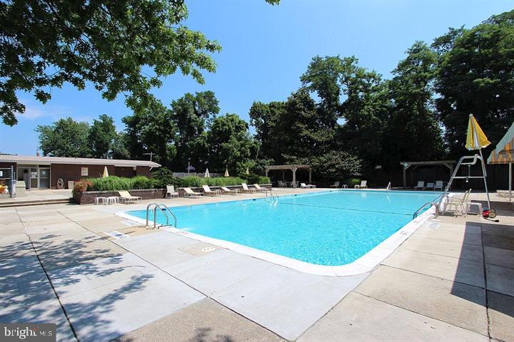 THE FORUM - Residential Lease