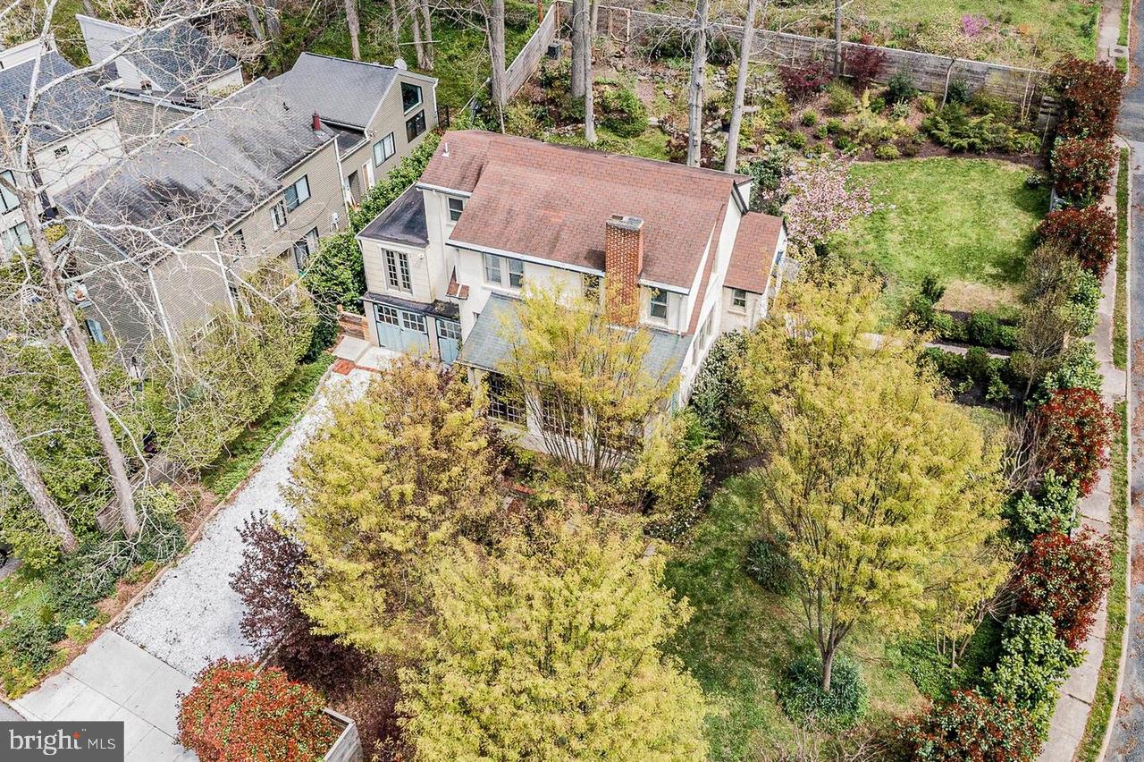 MOUNT WASHINGTON - Residential