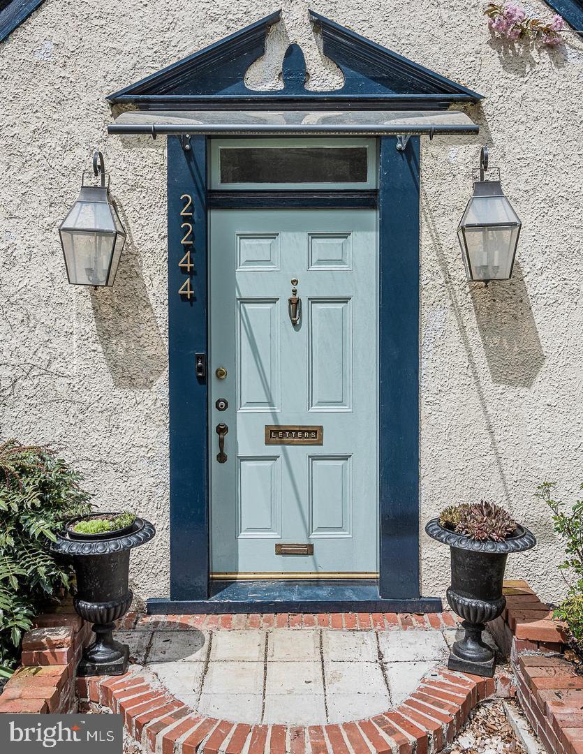 MOUNT WASHINGTON - Residential